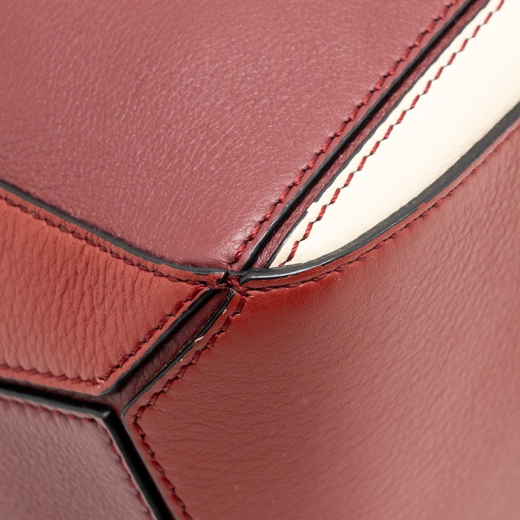 LOEWE SMALL PUZZLE BAG GRAINED CALFSKIN BURGUNDY / MULTICOLOUR SHW