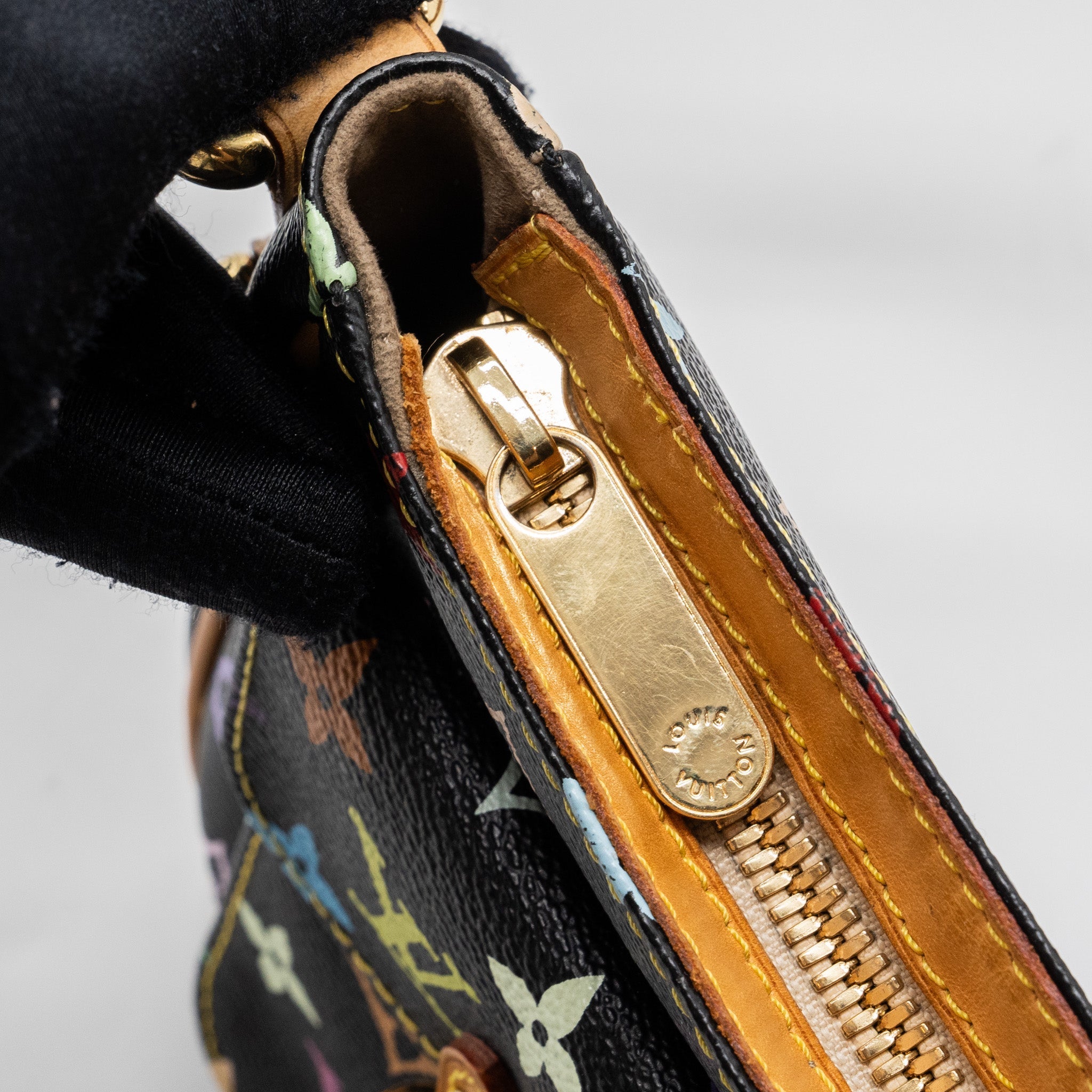 LOUIS VUITTON VINTAGE LODGE BAG MULTICOLOUR MONOGRAM CANVAS BLACK GHW