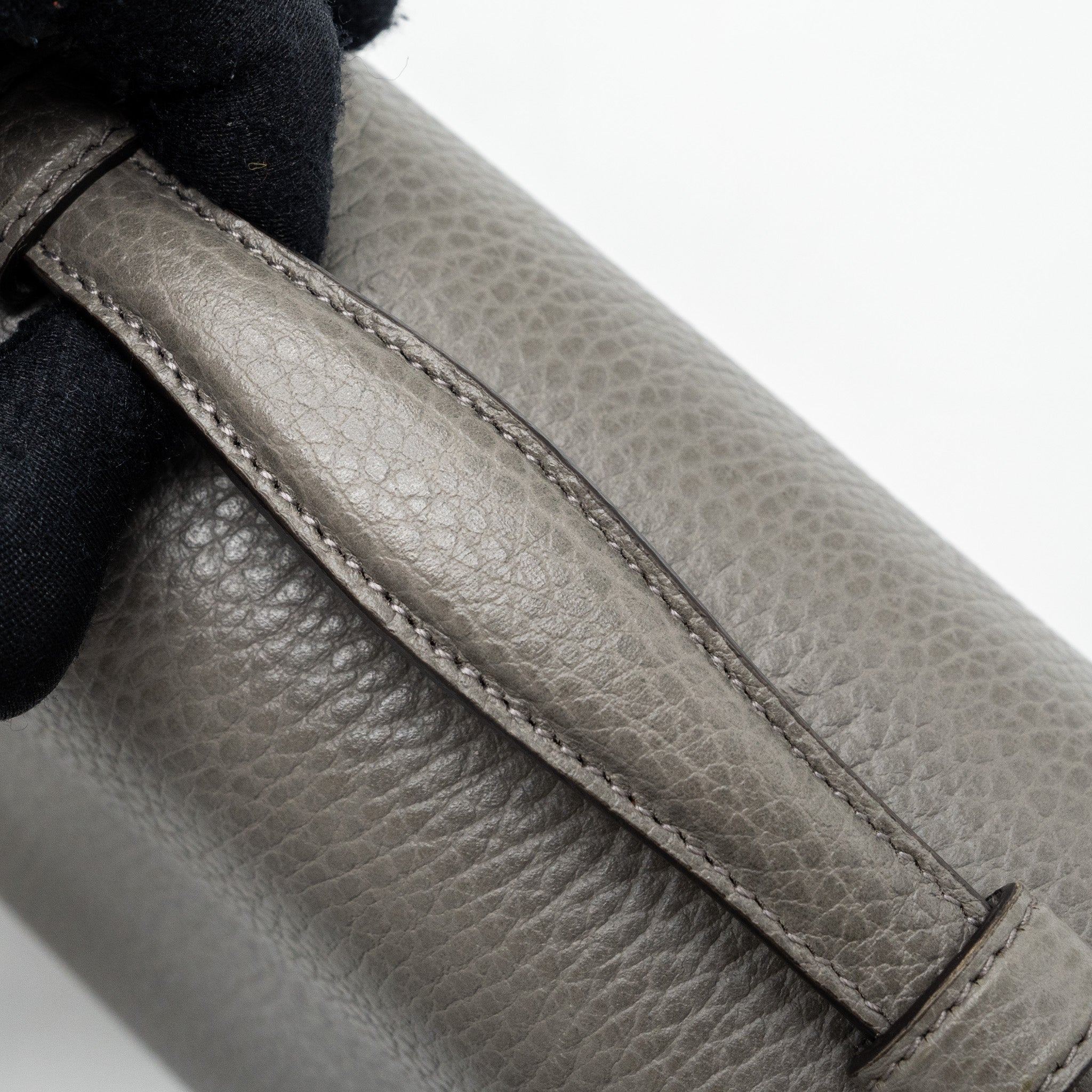GUCCI TOP HANDLE MESSANGER BAG CALFSKIN GREY LGHW