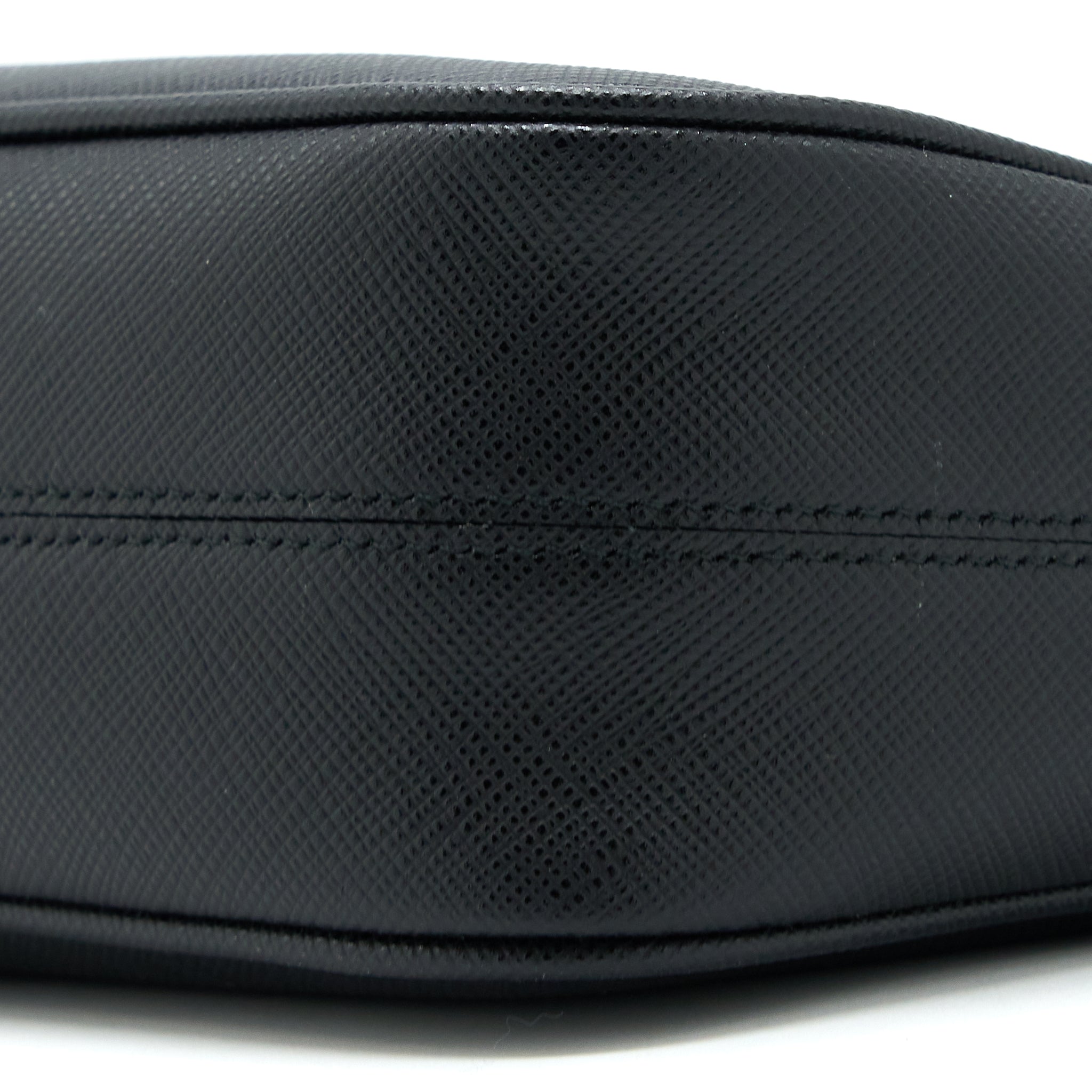 PRADA RE-EDITION 2005 SAFFIANO BLACK GHW