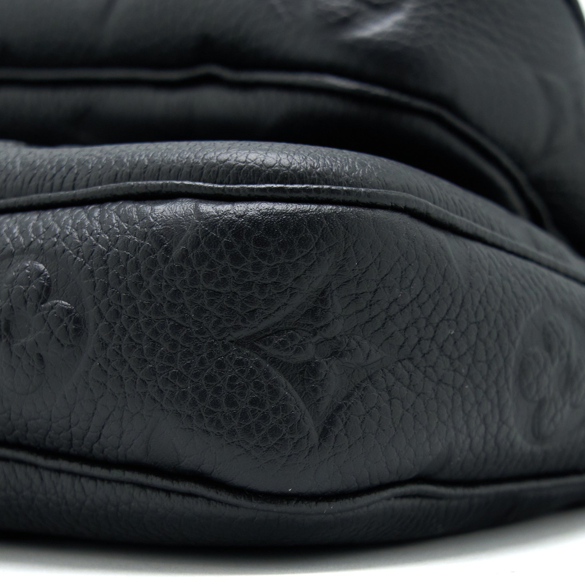 LOUIS VUITTON MULTI POCHETTE ACCESSORIES MONOGRAM EMPRIENTED BLACK GHW (NEW VERSION)