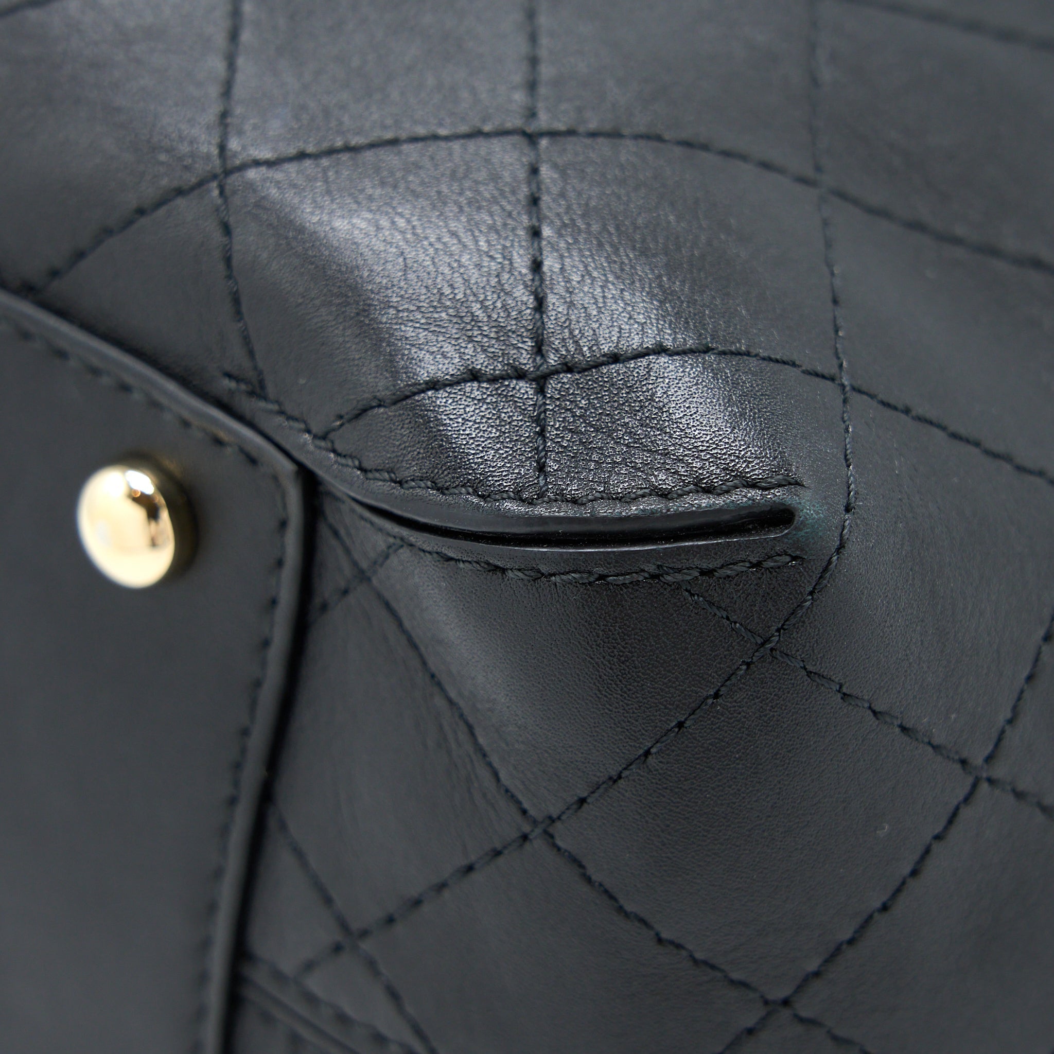 CHANEL DRAWSTRING BUCKET BAG CALFSKIN BLACK LGHW