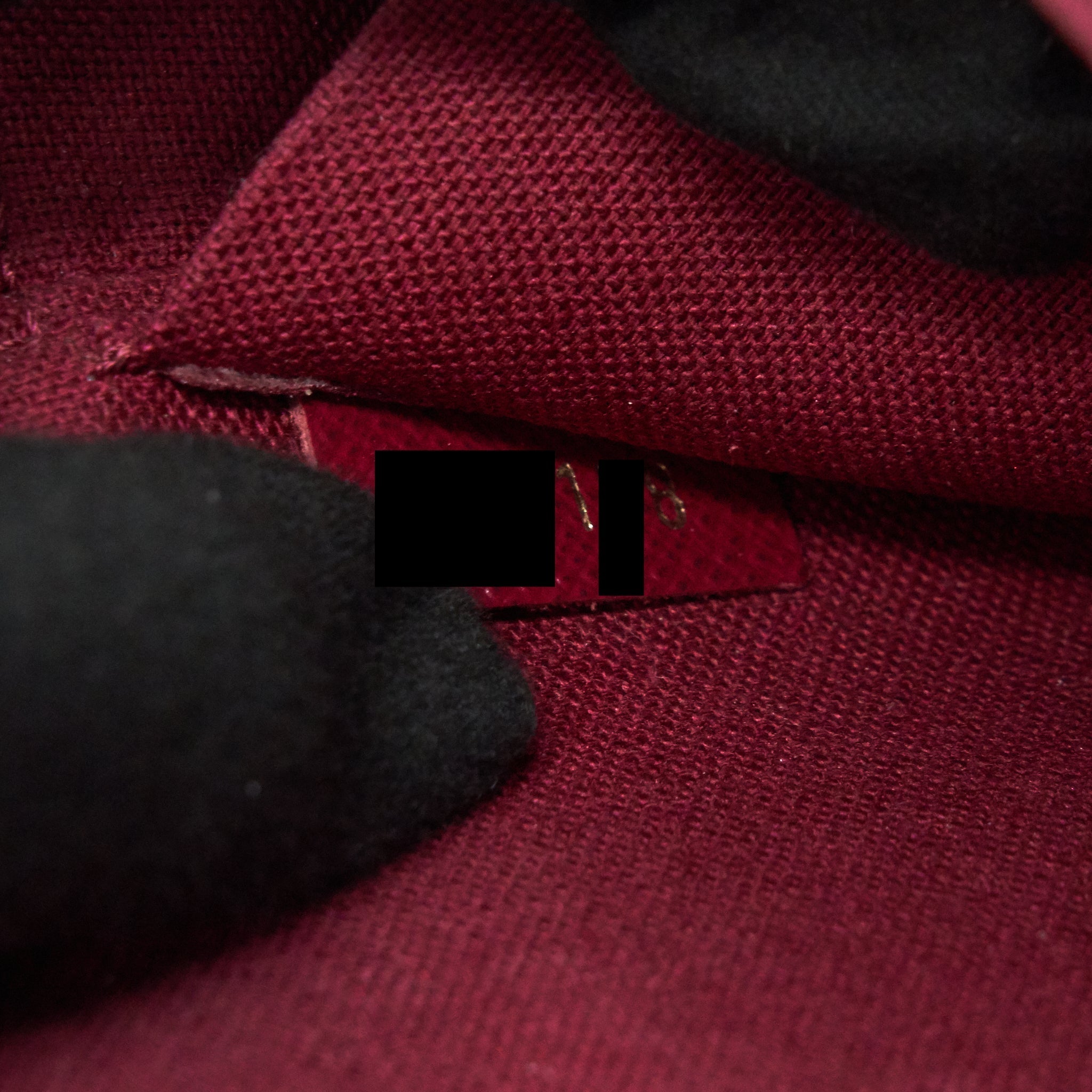 LOUIS VUITTON FELICIE POCHETTE (ZIPPED POCKET LOST)