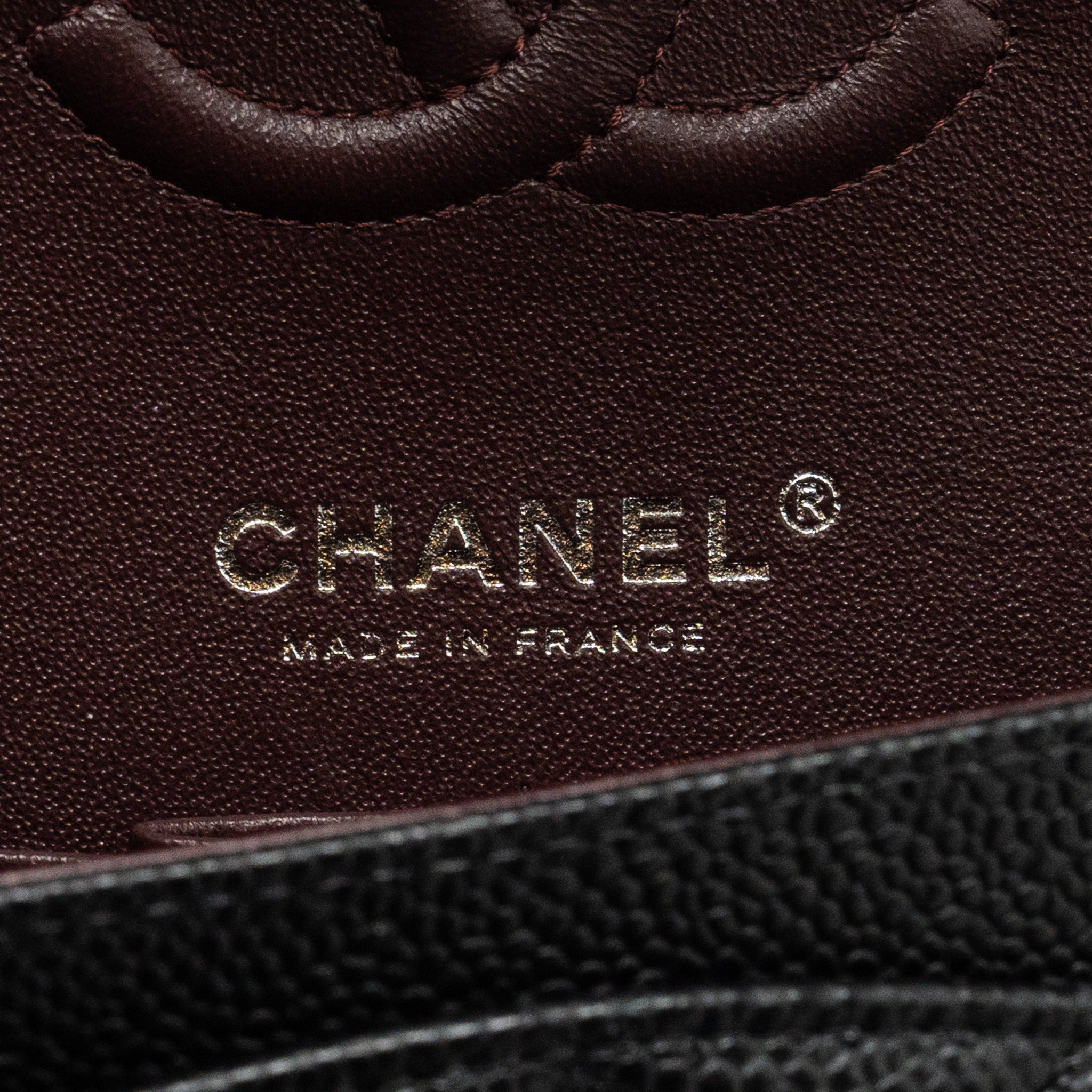 CHANEL SMALL CLASSIC DOUBLE FLAP BAG CAVIAR BLACK SHW (MICROCHIP)