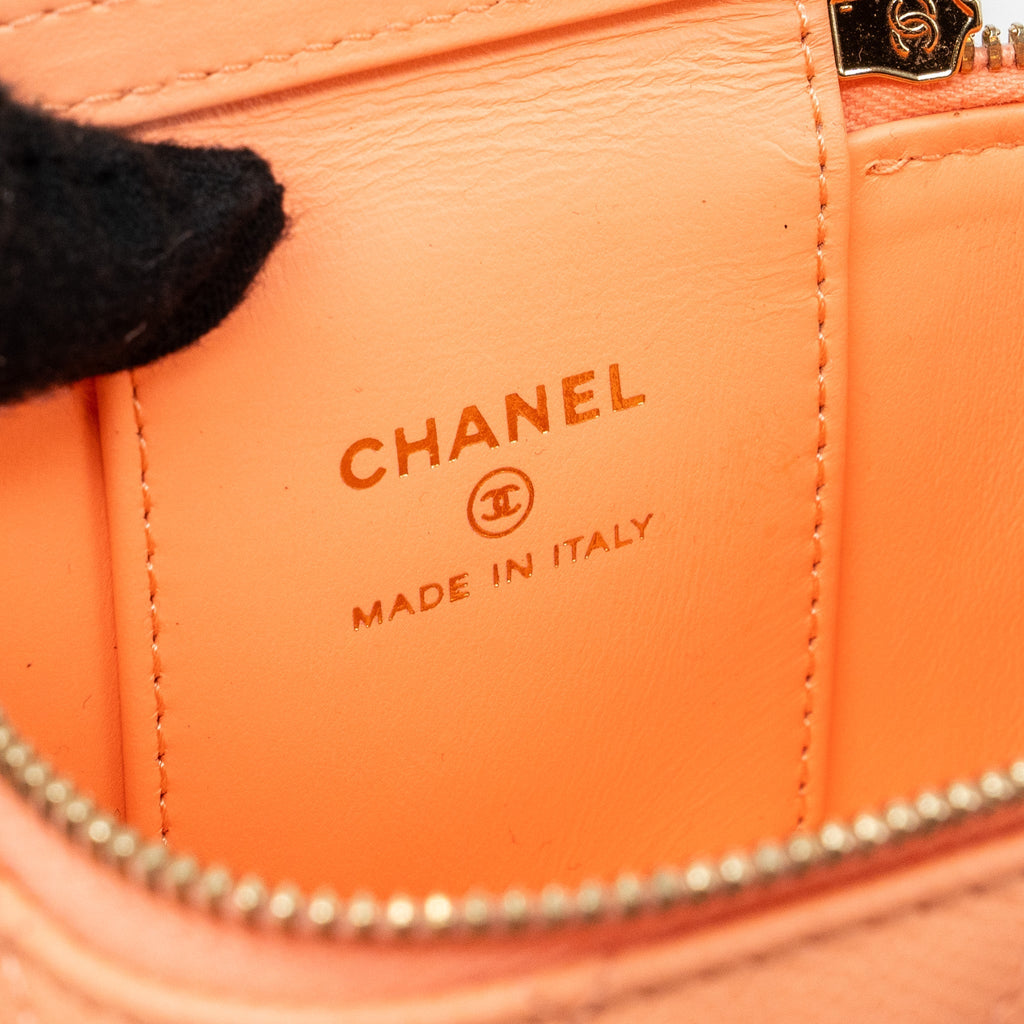 CHANEL MINI VANITY WITH CHAINS CAVIAR CORAL PINK LGHW(MICROCHIP)