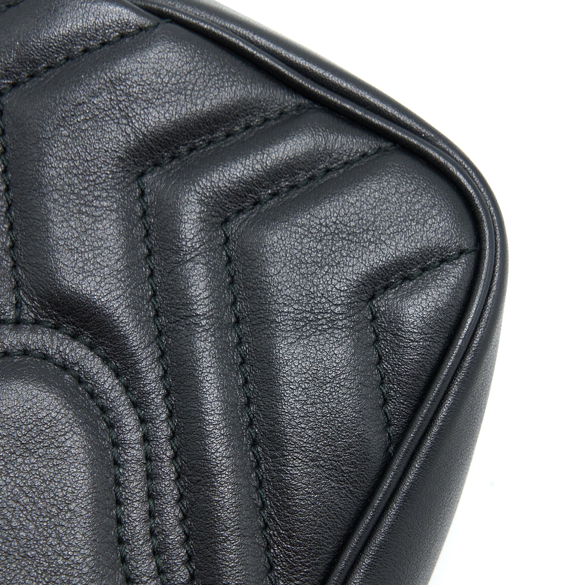 GUCCI GG MARMONT SUPER MINI CHAIN BAG CALFSKIN BLACK BRUSHED GHW