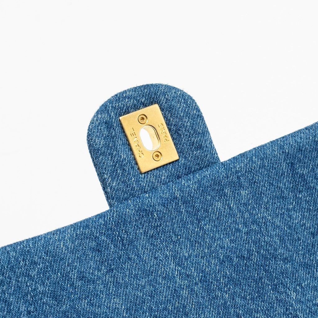 CHANEL 22P FLAP BAG DENIM BLUE GHW (MICROCHIP)