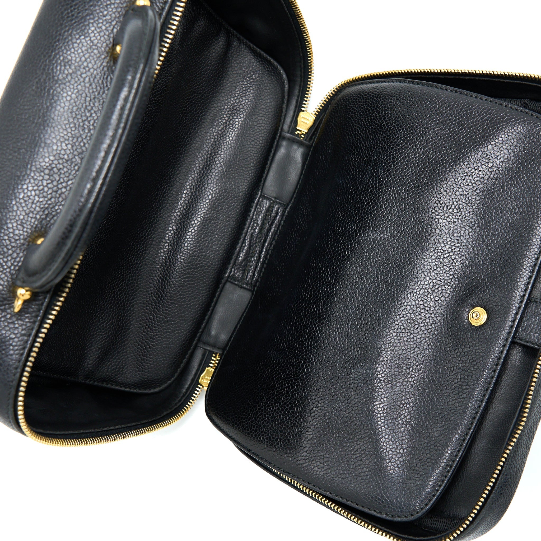 CHANEL VINTAGE CC LOGO VANITY CAVIAR BLACK GHW