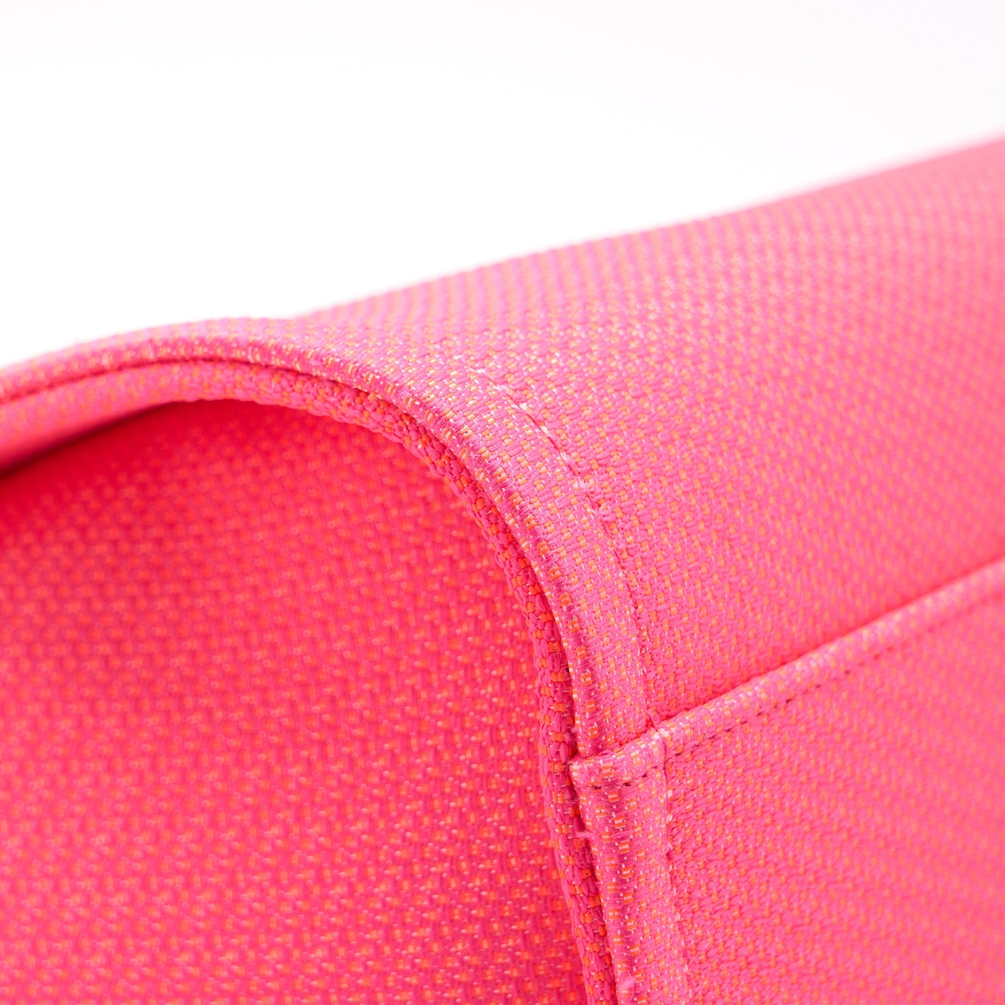 CHANEL DEAUVILLE TOTE BAG HOT PINK SHW