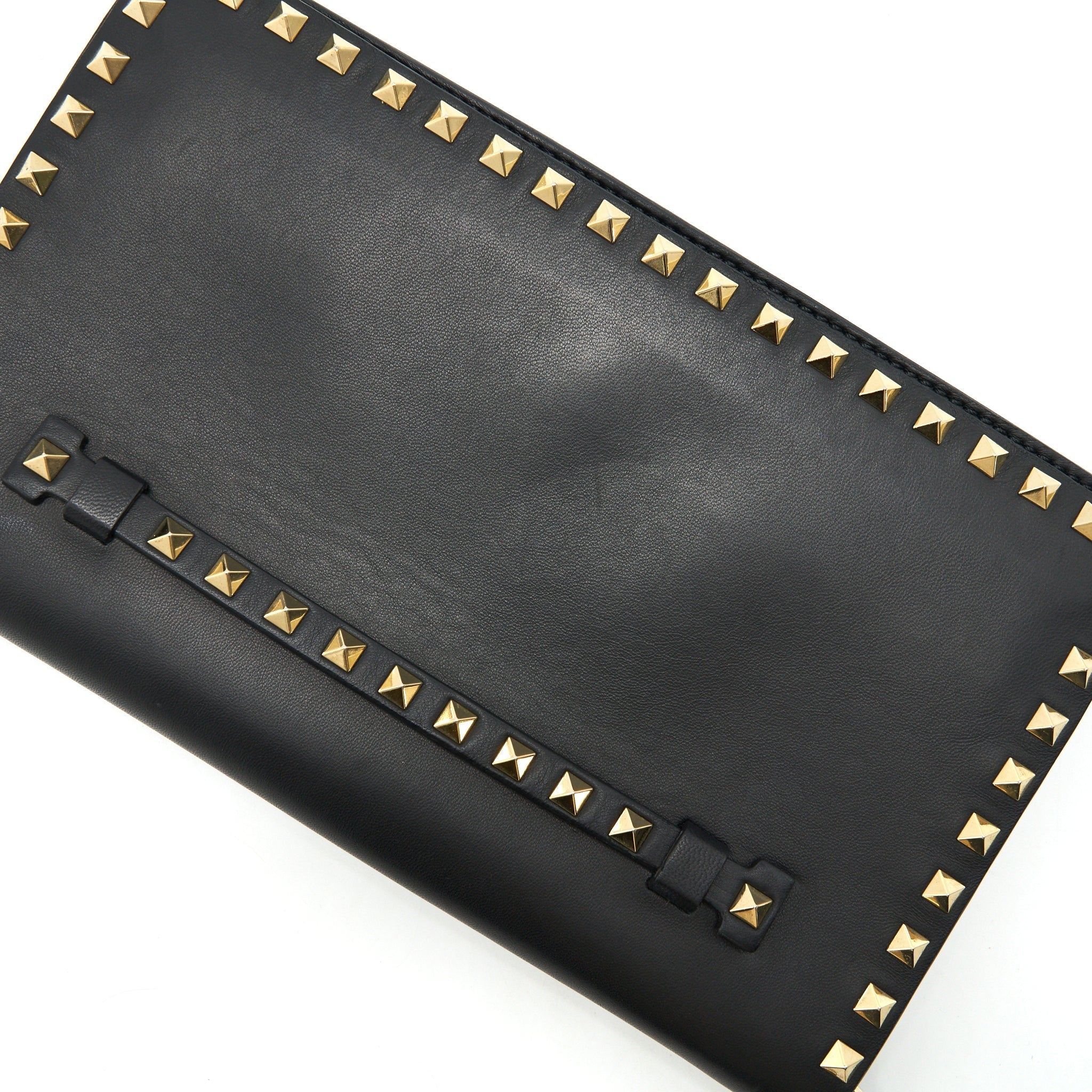 VALENTINO GARAVANI ROCKSTUD LEATHER CLUTCH BAG BLACK
