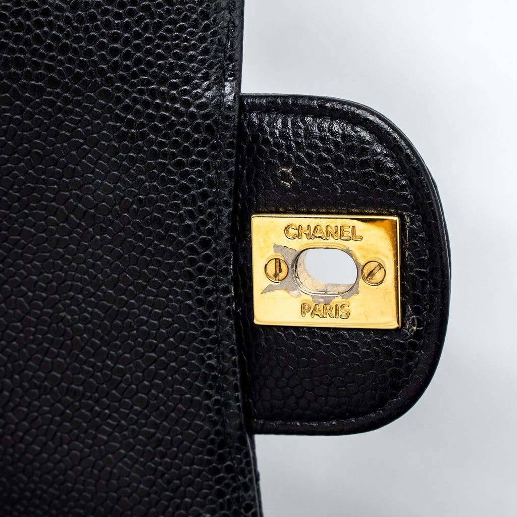 CHANEL MEDIUM CLASSIC DOUBLE FLAP BAG CAVIAR BLACK GHW