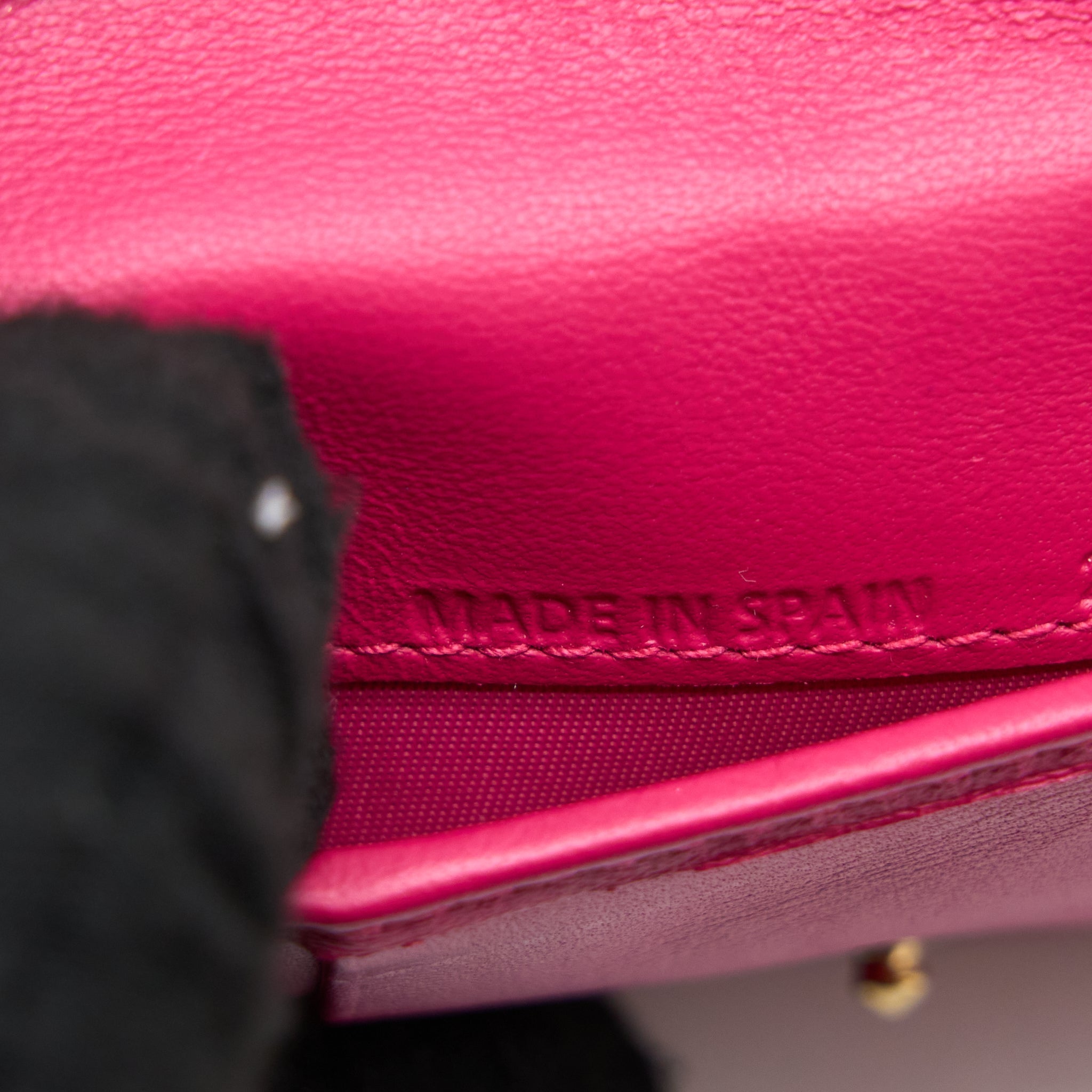DIOR FLAP CARD HOLDER PATENT CALFSKIN PINK GHW
