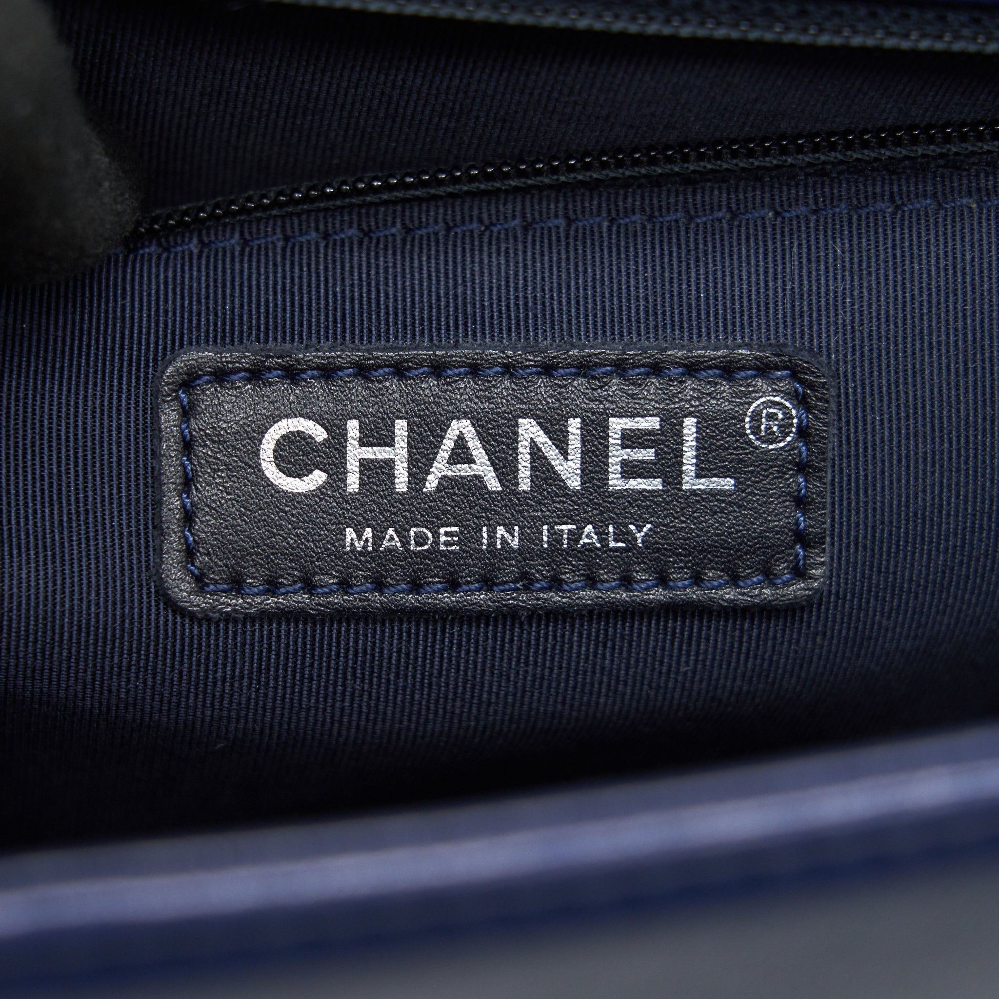 CHANEL LARGE LE BOY NAVY SHW