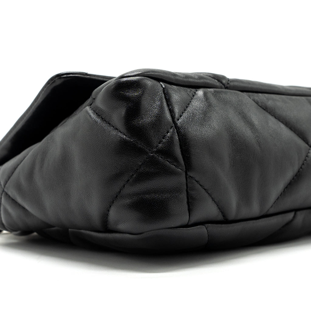 CHANEL SMALL 19 BAG LAMBSKIN BLACK MULTICOLOUR HARDWARE(MICROCHIP)