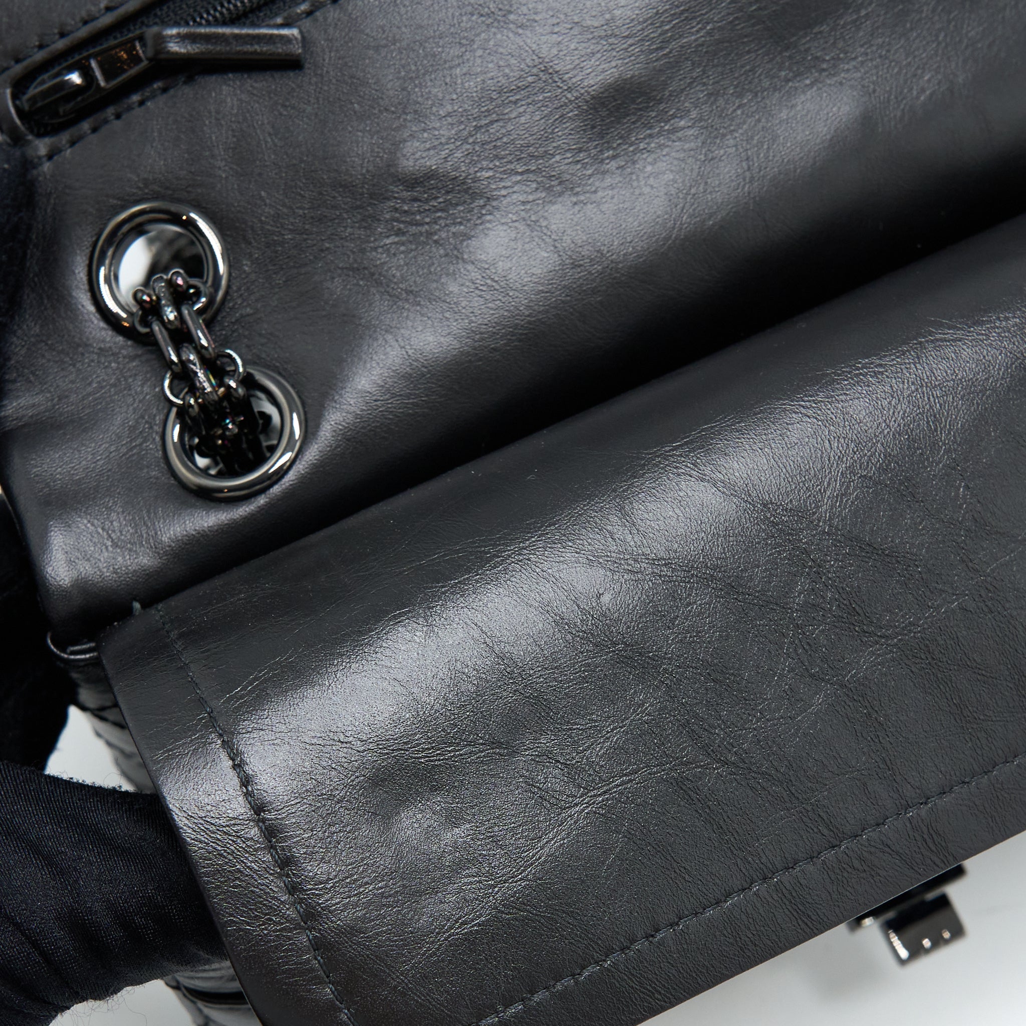 CHANEL SMALL 2.55 REISSUE FLAP BAG AGED CALFSKIN SO BLACK WITH BLACK HARDWARE (MICROCHIP)
