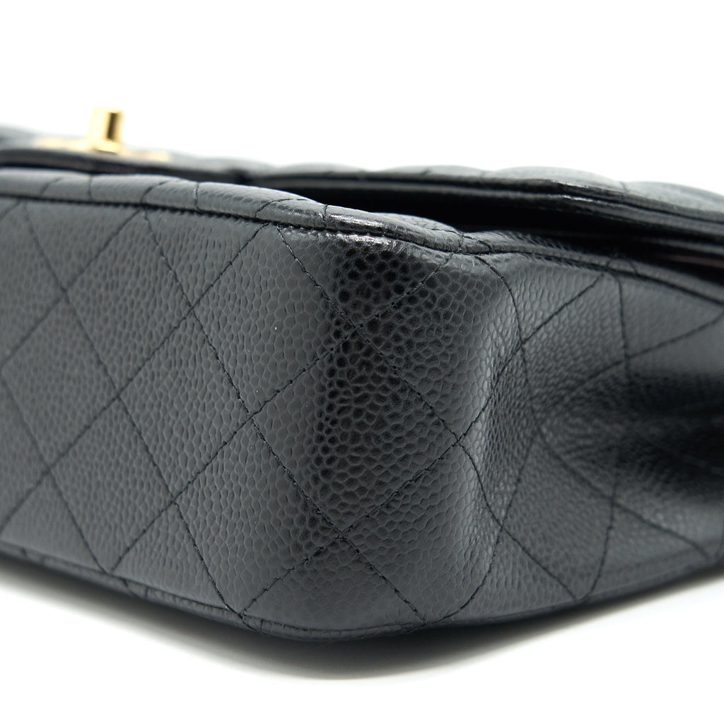 CHANEL MEDIUM CLASSIC DOUBLE FLAP BAG CAVIAR BLACK GHW SERIAL 25