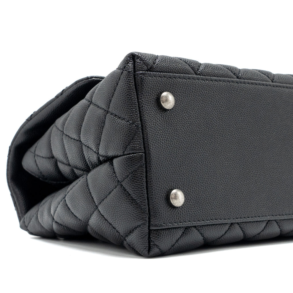 CHANEL MEDIUM COCO HANDLE CAVIAR / LIZARD HANDLE BLACK RUTHENIUM HARDWARE