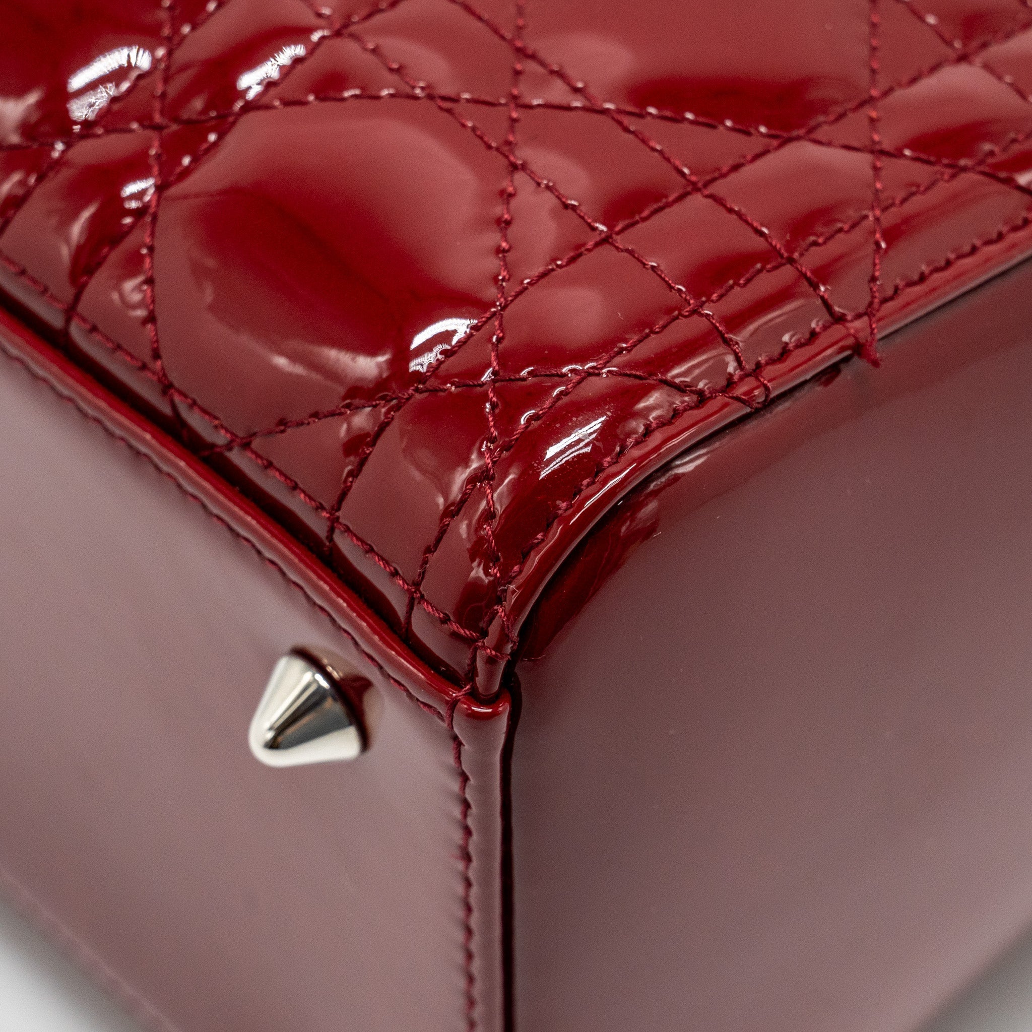 DIOR MEDIUM LADYDIOR PATENT DARK RED SHW