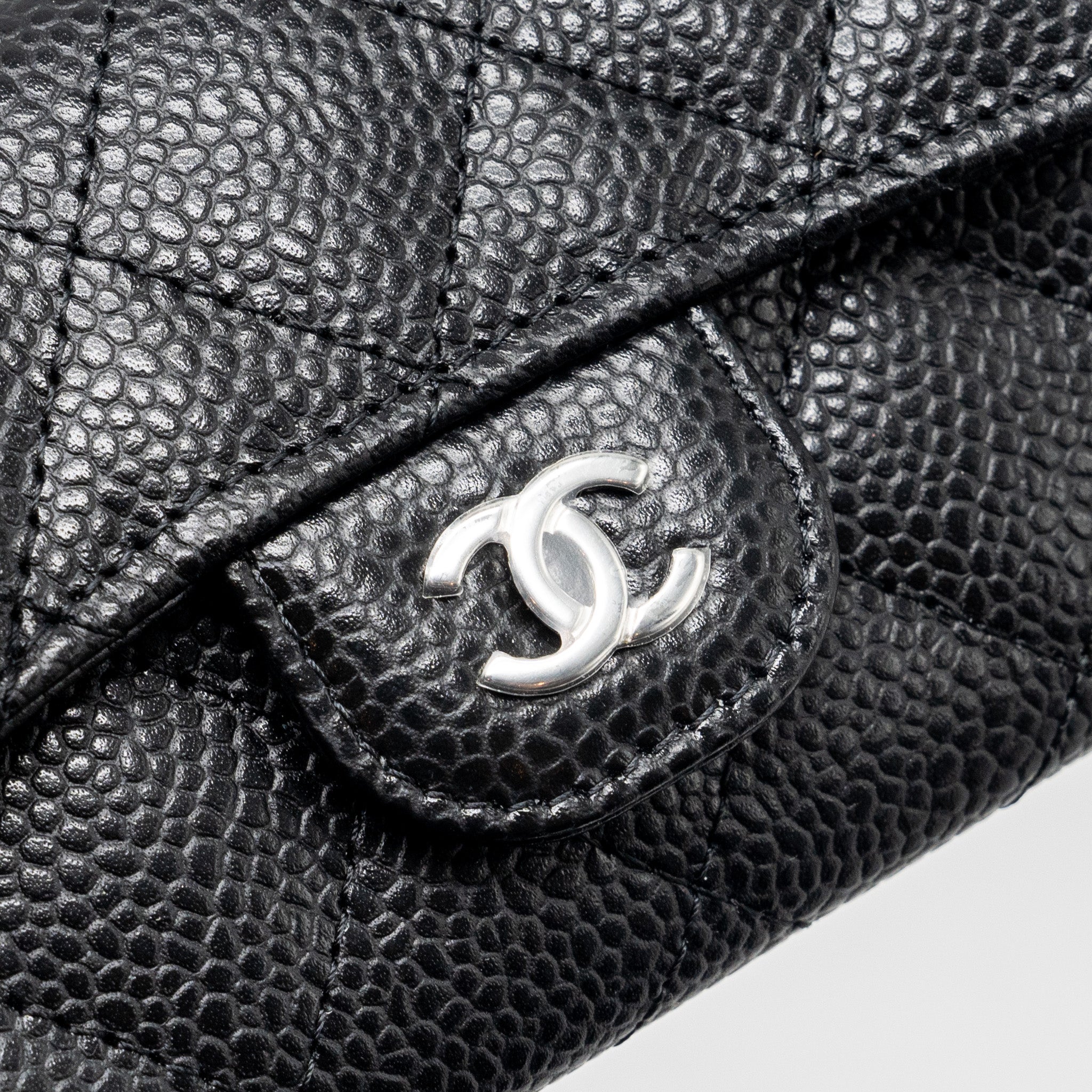 CHANEL CLASSIC FLAP CARD HOLDER CAVIAR BLACK SHW (MICROCHIP)