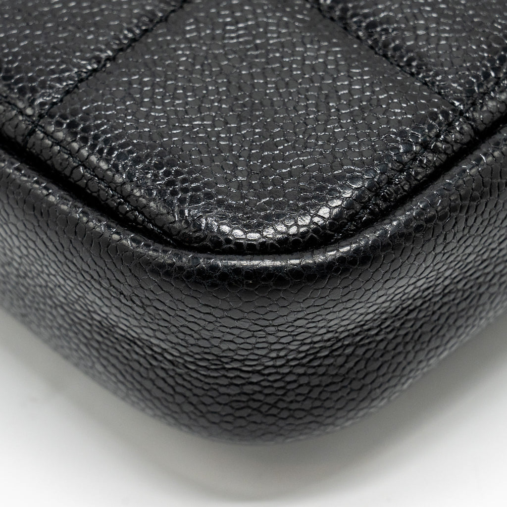 CHANEL QUILTED SHAPE CHAIN BAG CAVIAR BLACK GHW