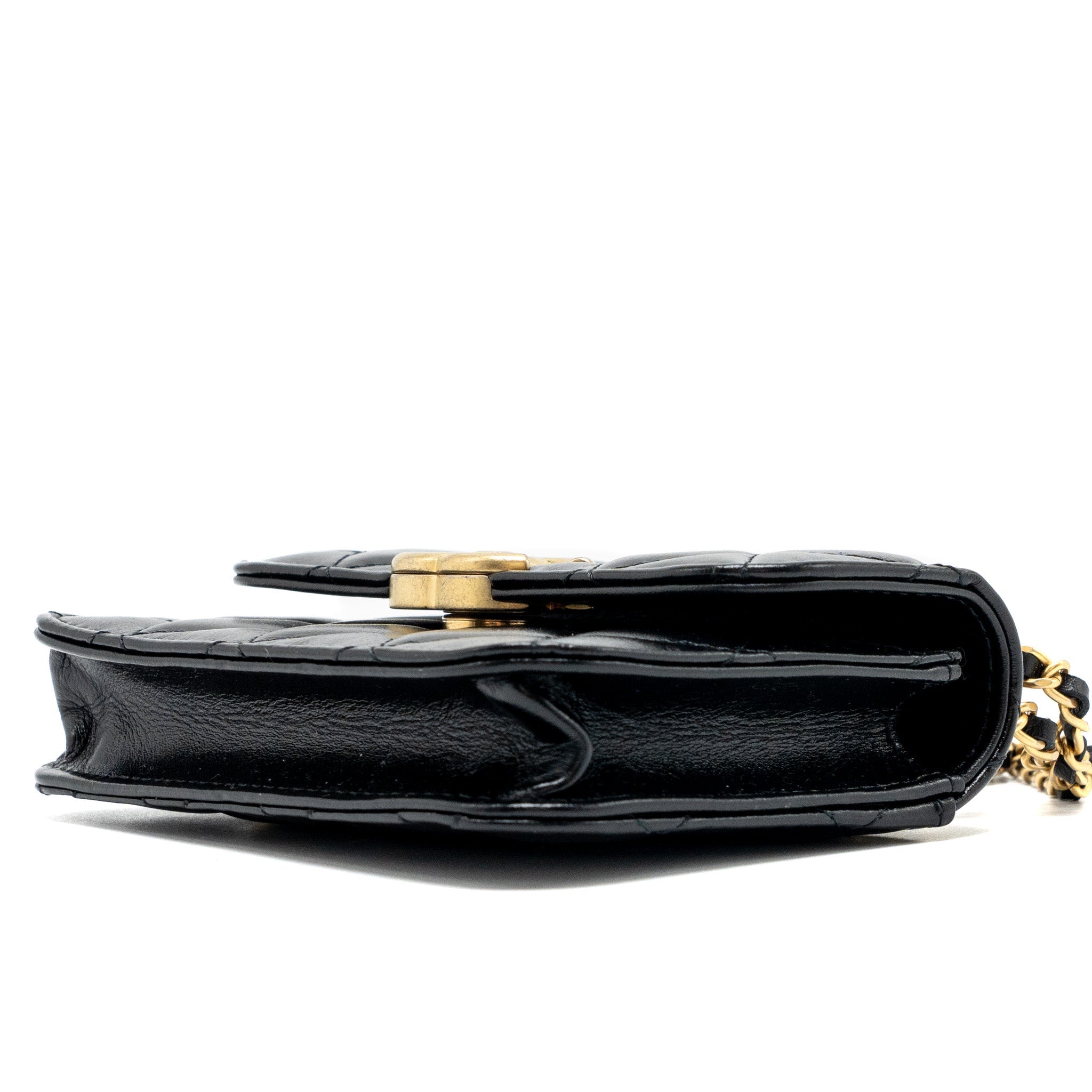 CHANEL 21A GOLD CRUSH COIN PURSE WITH CHAIN CALFSKIN BLACK GHW