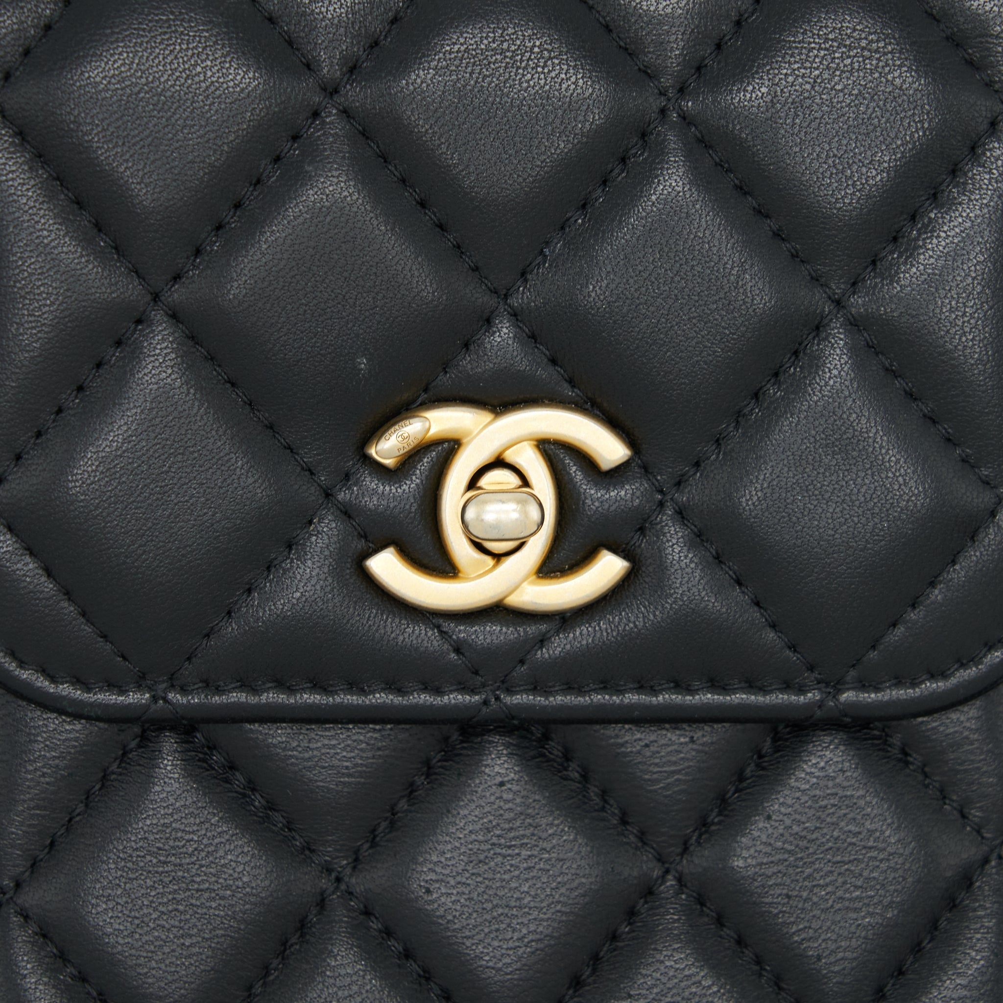 CHANEL PEARL CRUSH PHONE CASE WITH CHAIN LAMBSKIN BLACK GHW