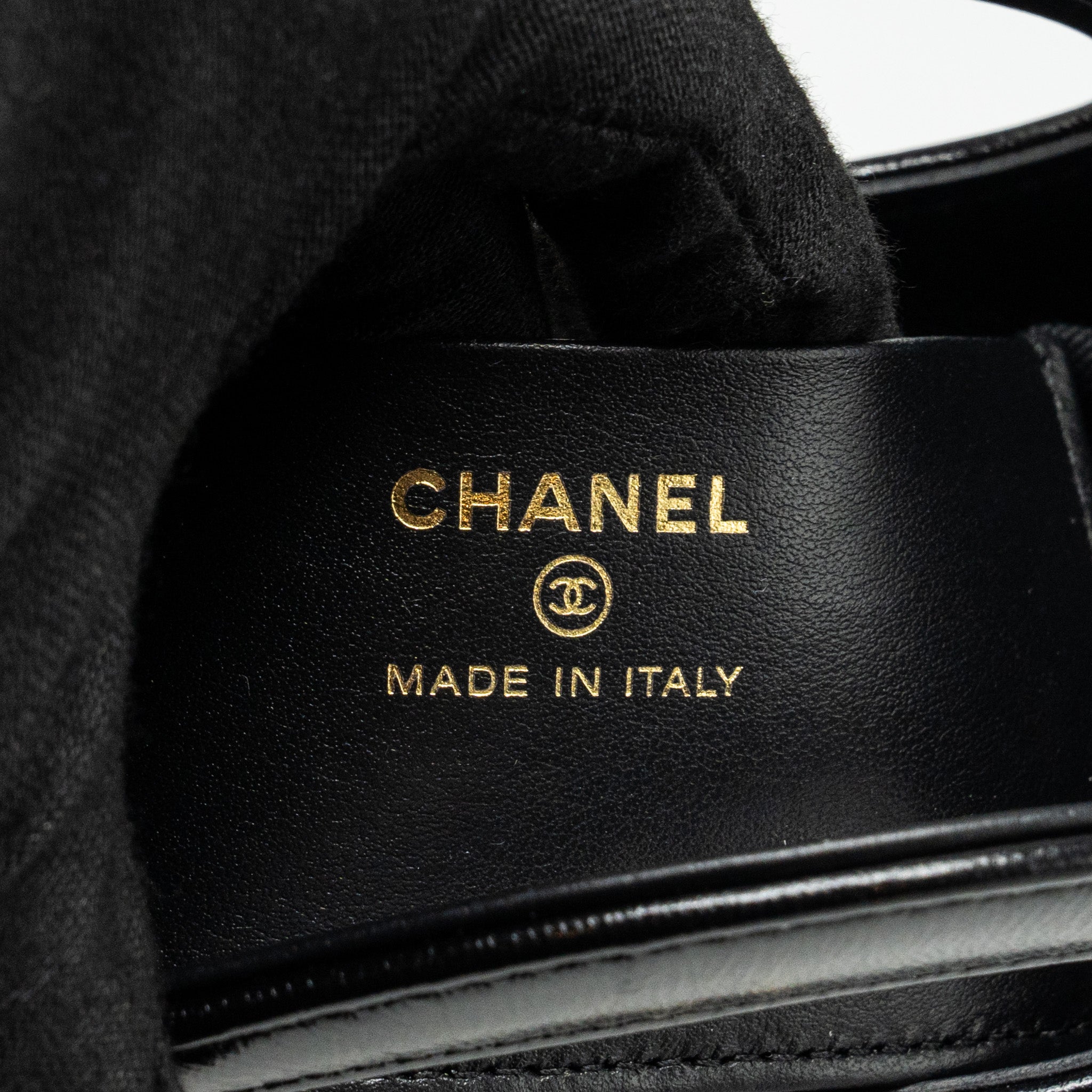 CHANEL 24S MINI 31 CLUTCH WITH CHAIN SHINY LAMBSKIN BLACK LGHW (MICROCHIP)
