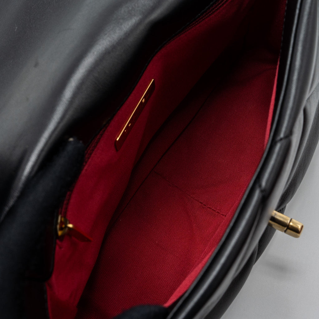 CHANEL SMALL 19 BAG LAMBSKIN BLACK MULTICOLOR HARDWARE (MICROCHIP)