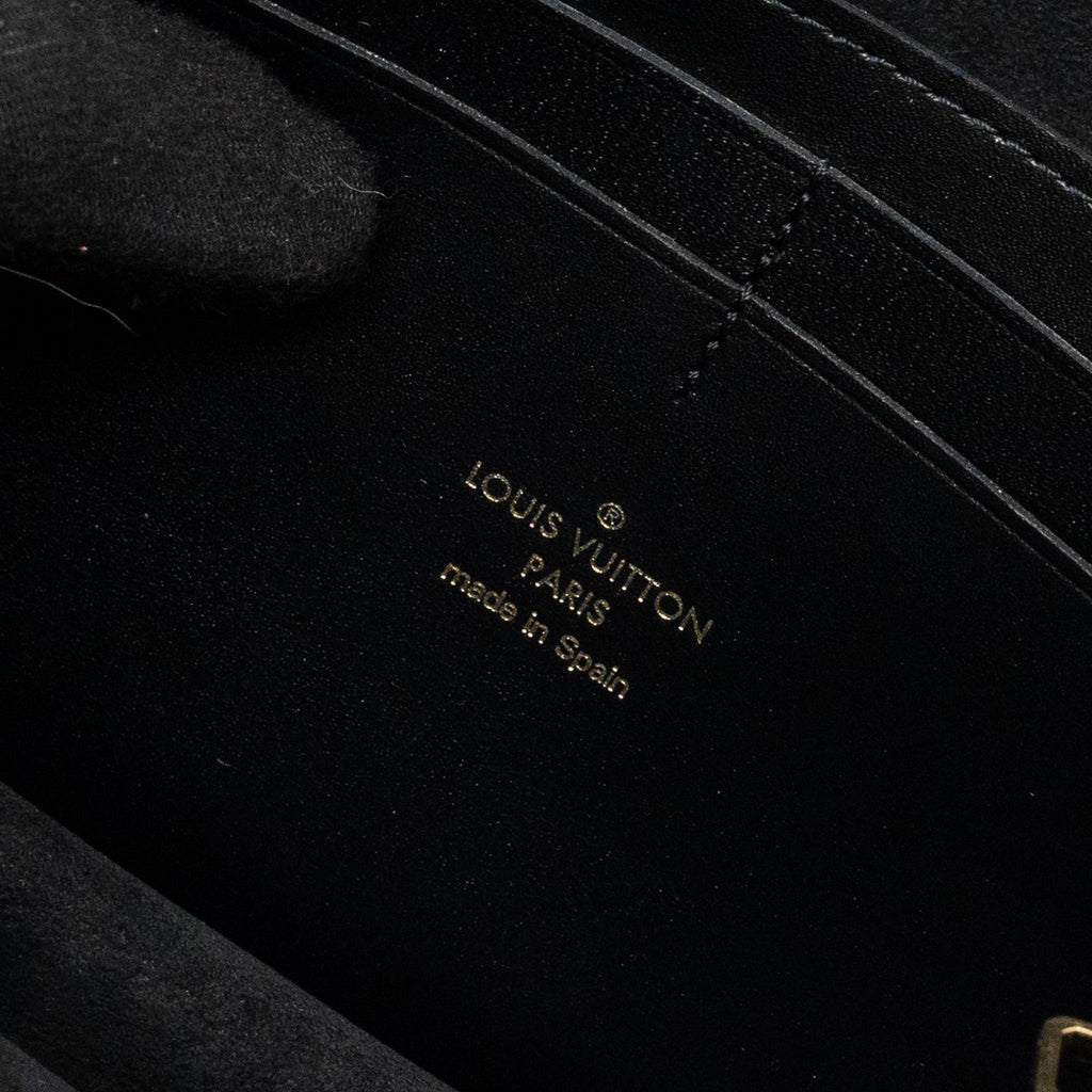 LOUIS VUITTON DAUPHINE BUMBAG MONOGRAM CANVAS GHW