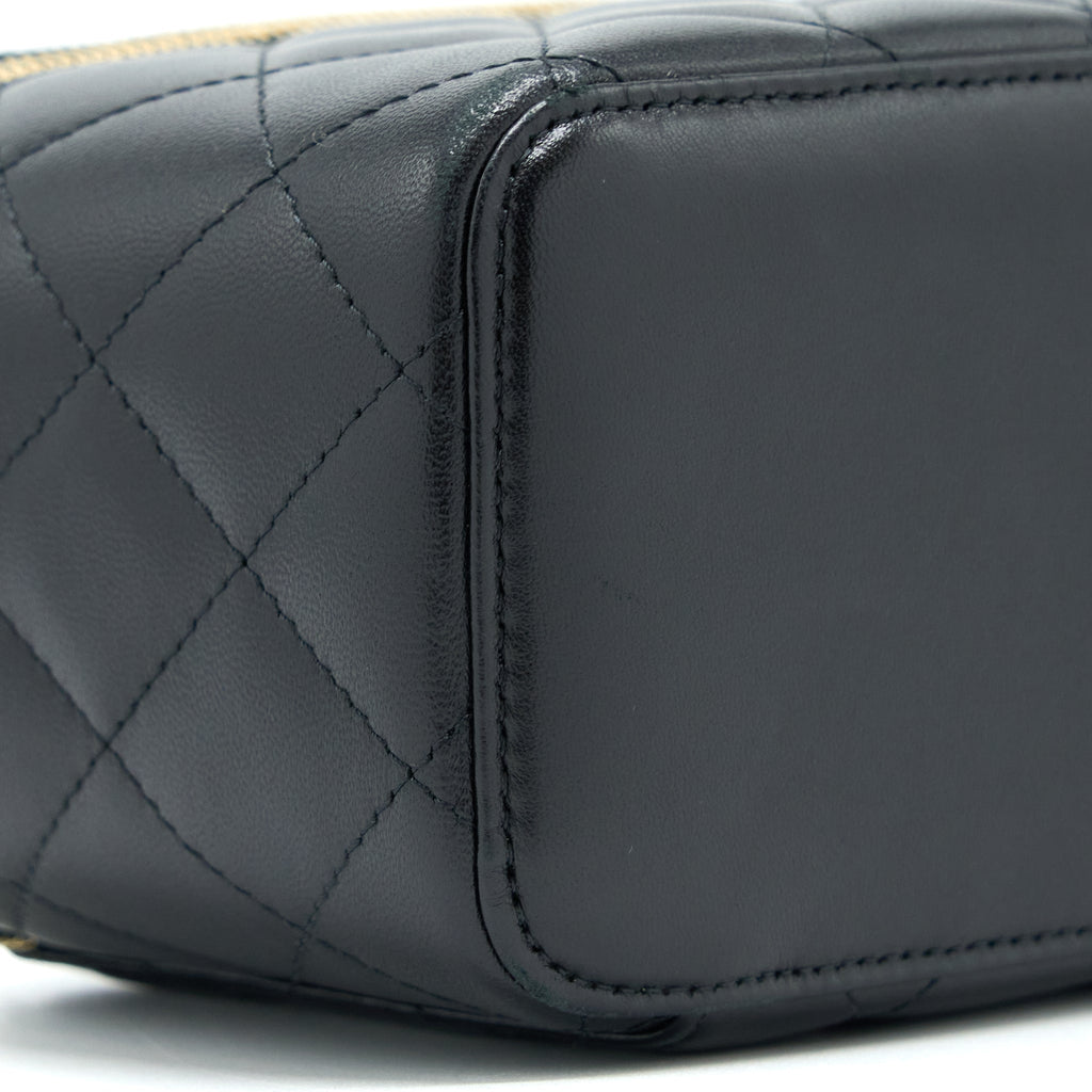 CHANEL LONG VANITY WITH CHAIN LAMBSKIN BLACK LGHW