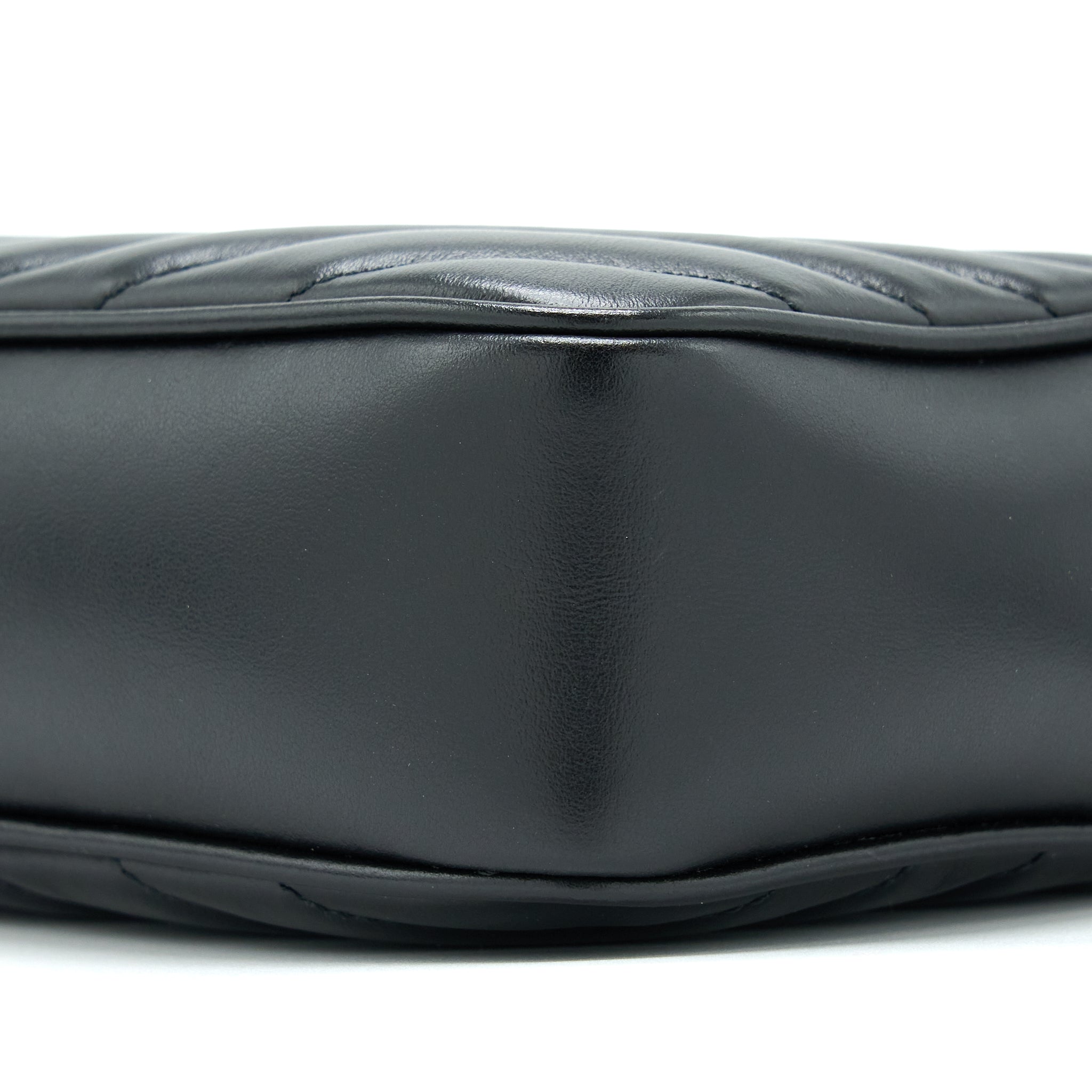 SAINT LAURENT/YSL LOU CAMERA BAG CALFSKIN SO BLACK
