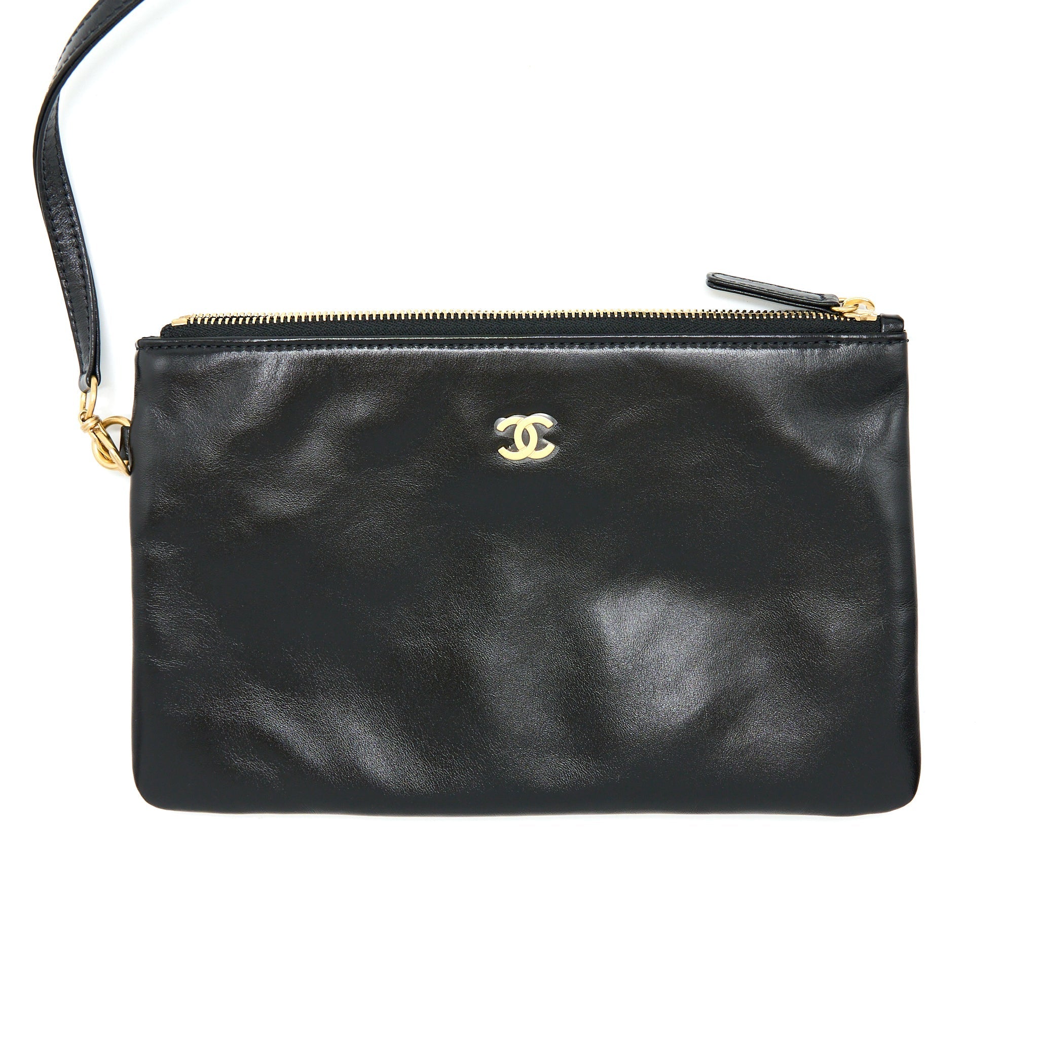 CHANEL 22 BAG MEDIUM SHINY CALFSKIN BLACK IN GOLD LETTER GHW (MICROCHIP)
