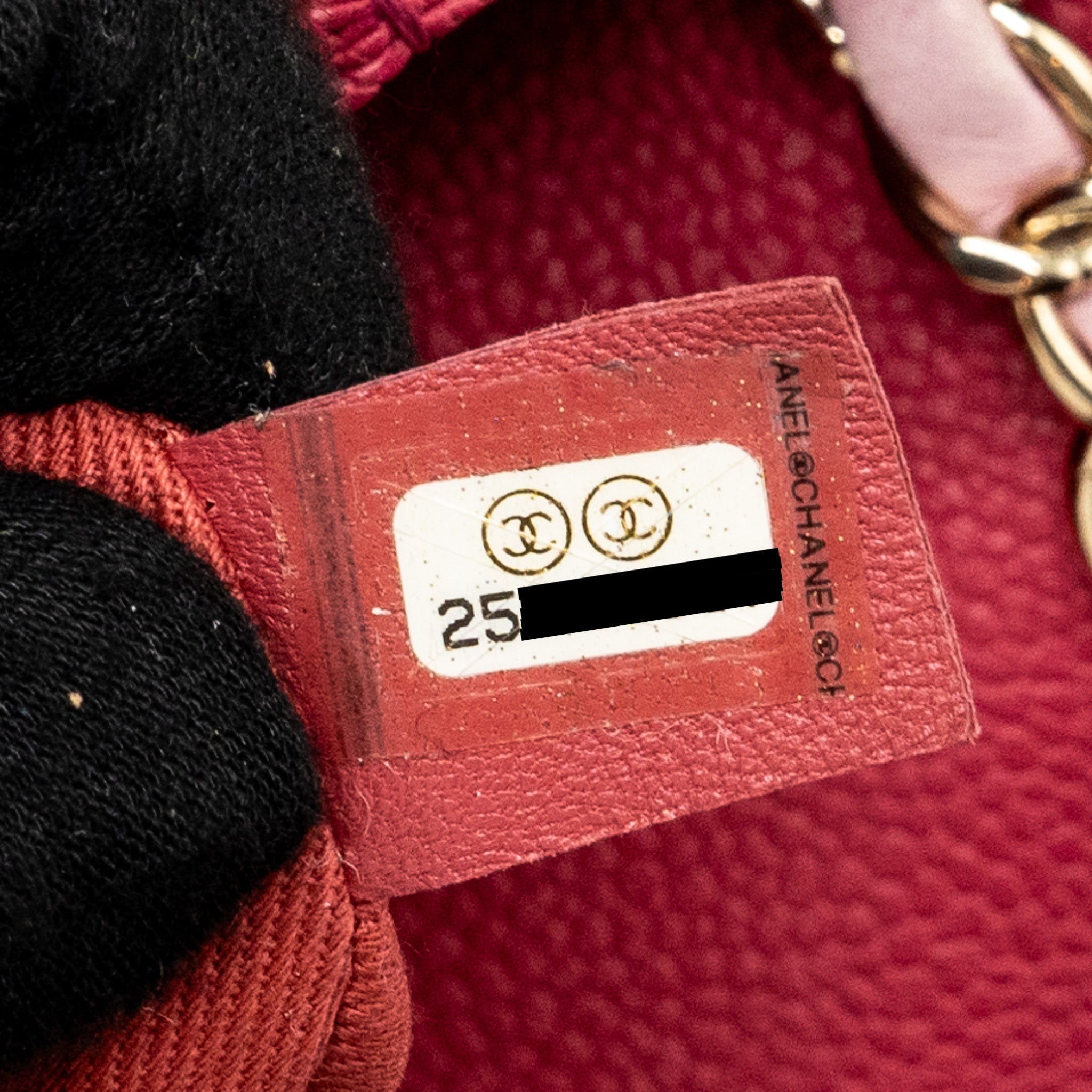 CHANEL GIANT CC LOGO MESSENGER BAG GRAINED CALFSKIN PINK LGHW