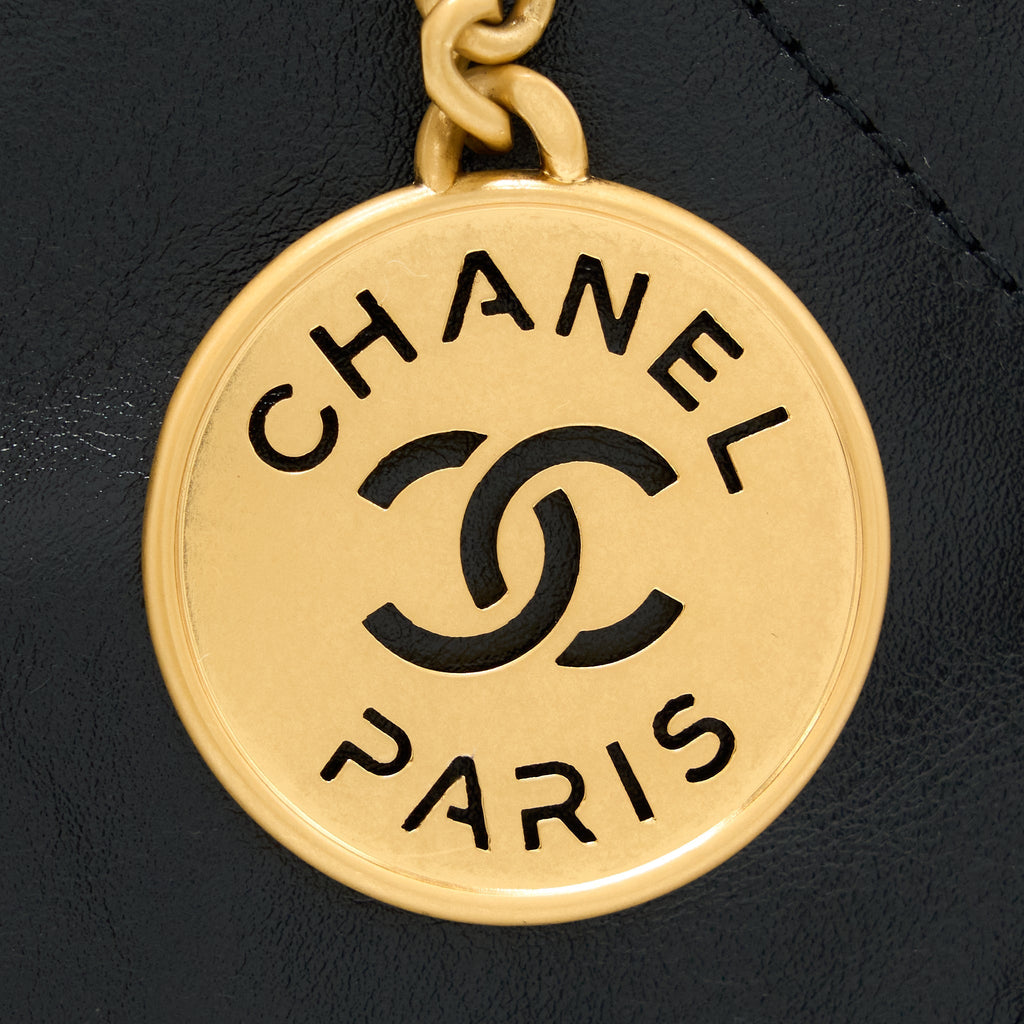 CHANEL 22 BAG MEDIUM SHINY CALFSKIN BLACK IN GOLD LETTER GHW (MICROCHIP)