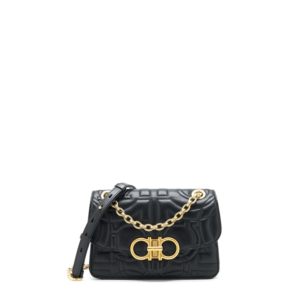 FERRAGAMO QUILTED GANCINI FLAP BAG CALFSKIN BLACK GHW