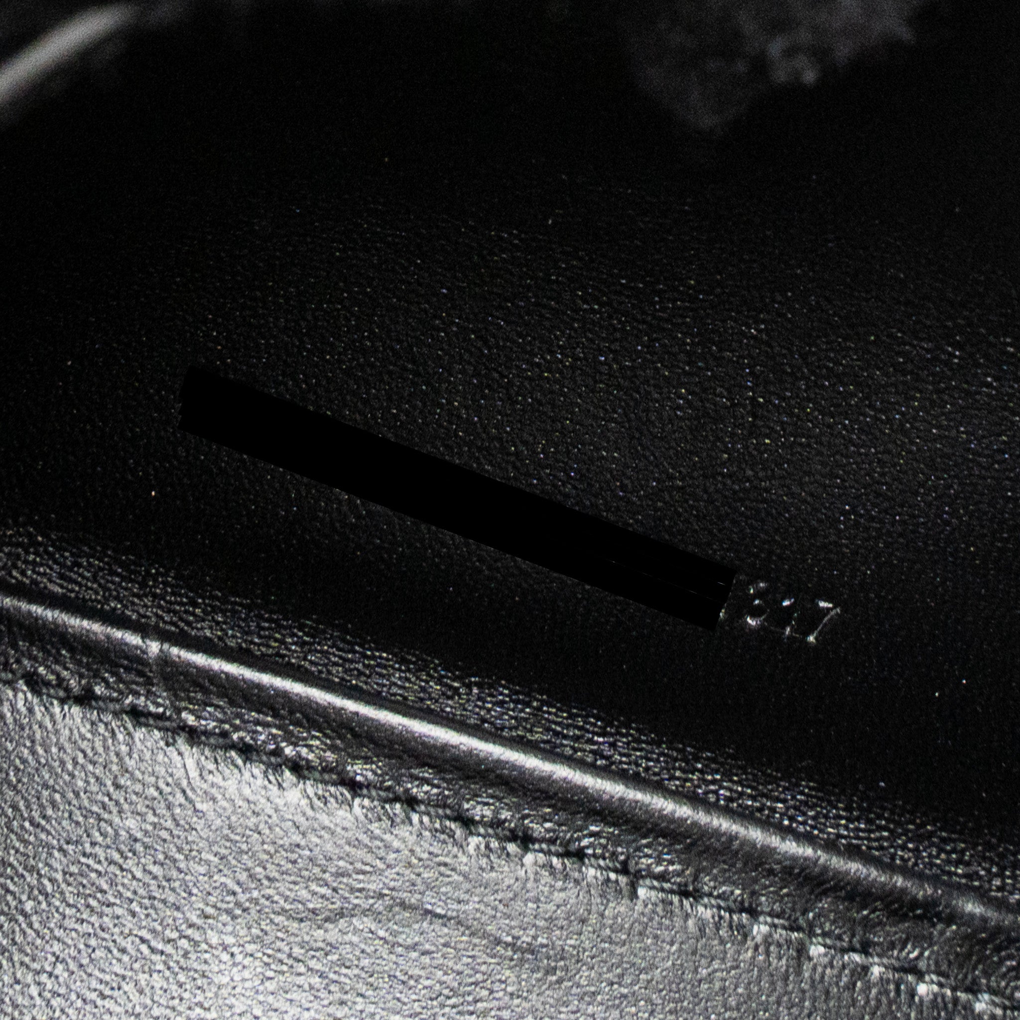 BALENCIAGA HOURGLASS XS CALFSKIN BLACK GHW
