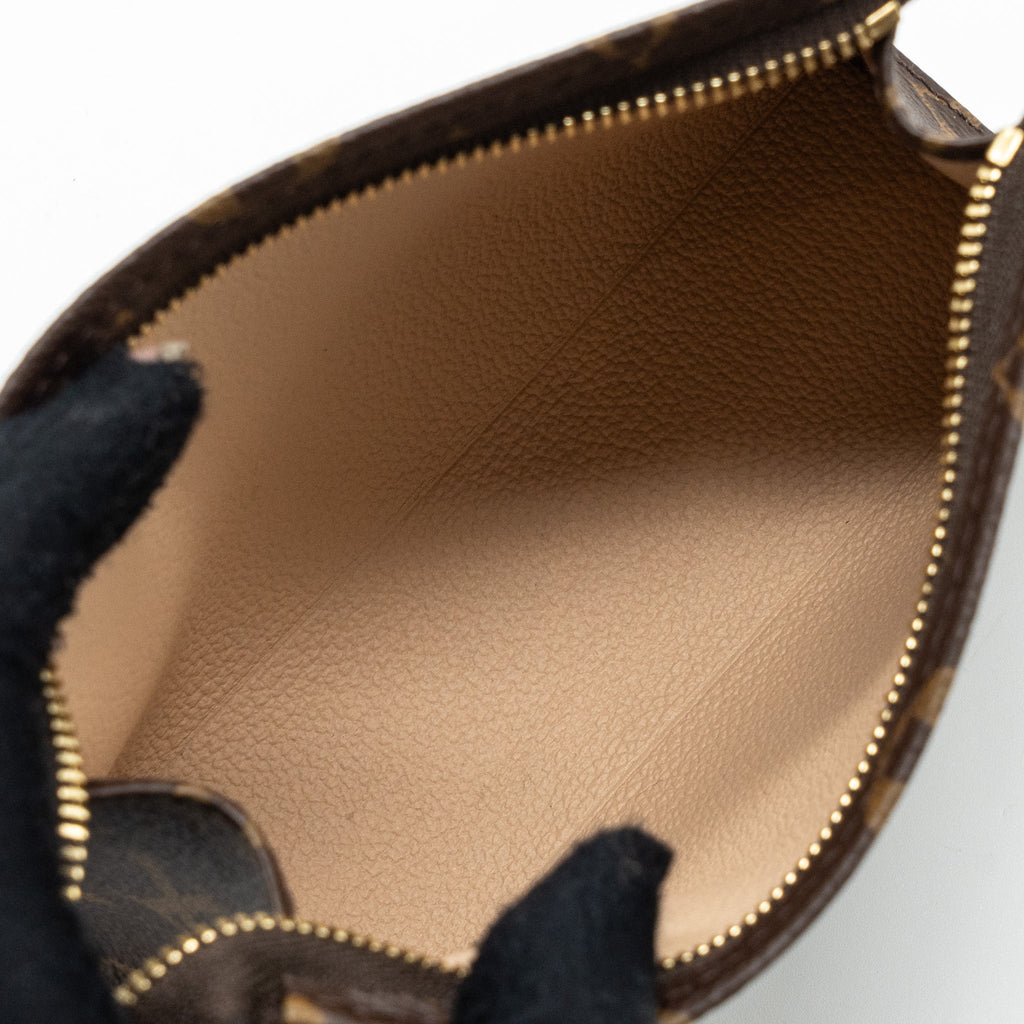 LOUIS VUITTON TOILETRY POUCH 15 MONOGRAM CANVAS GHW