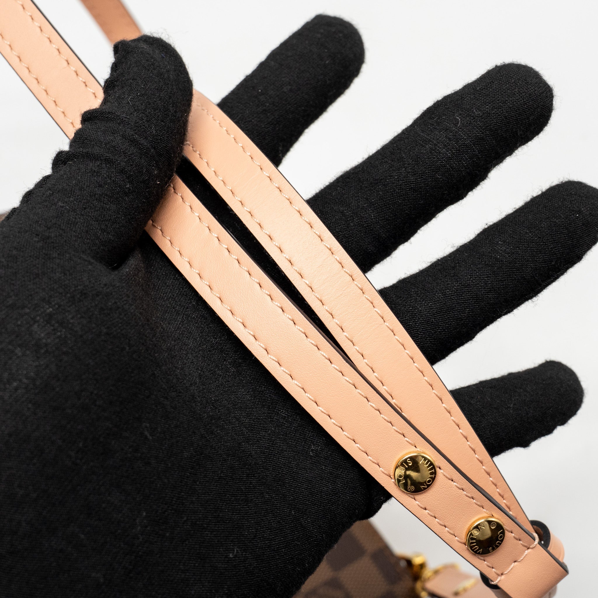 LOUIS VUITTON NEO NOE DAMIER EBENE CANVAS LIGHT PINK GHW