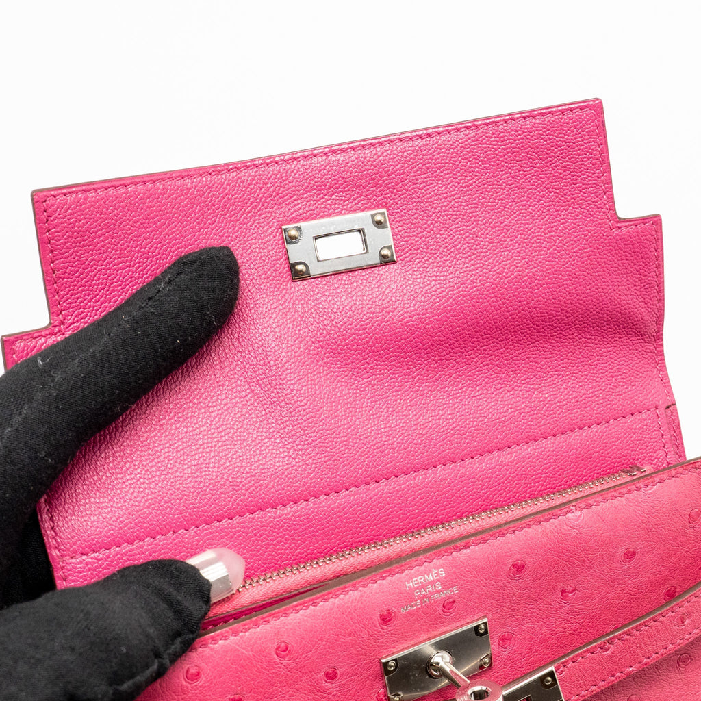 HERMES KELLY COMPACT WALLET OSTRICH ROSE TYRIEN SHW
