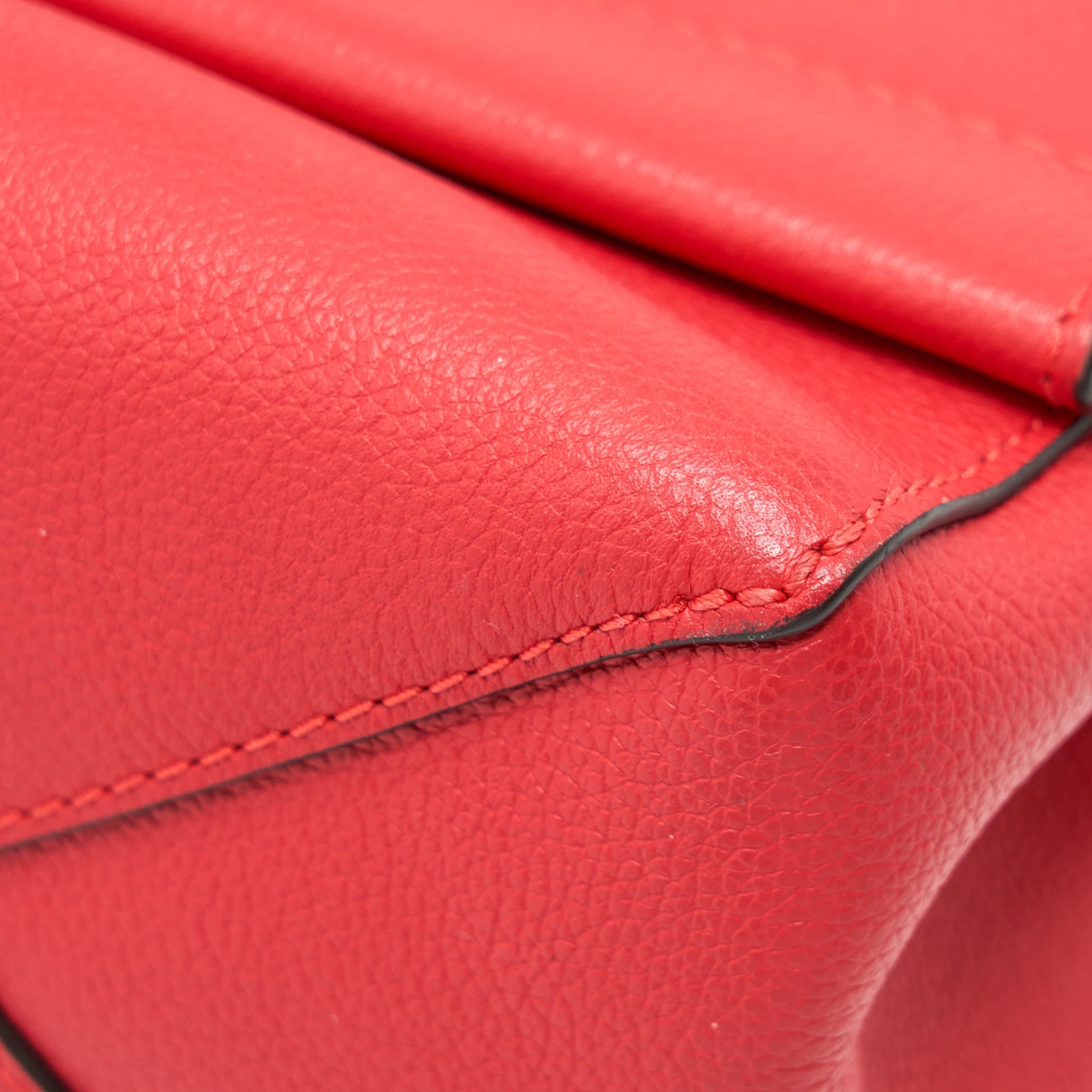 LOUIS VUITTON LOCKME BAG RED SHW YEAR 2016