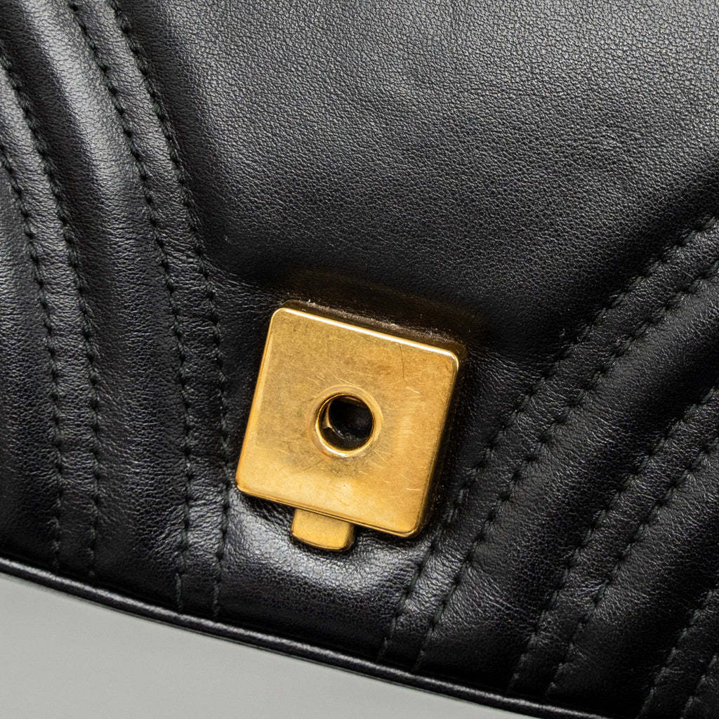 GUCCI SMALL GG MARMONT BAG CALFSKIN BLACK GHW