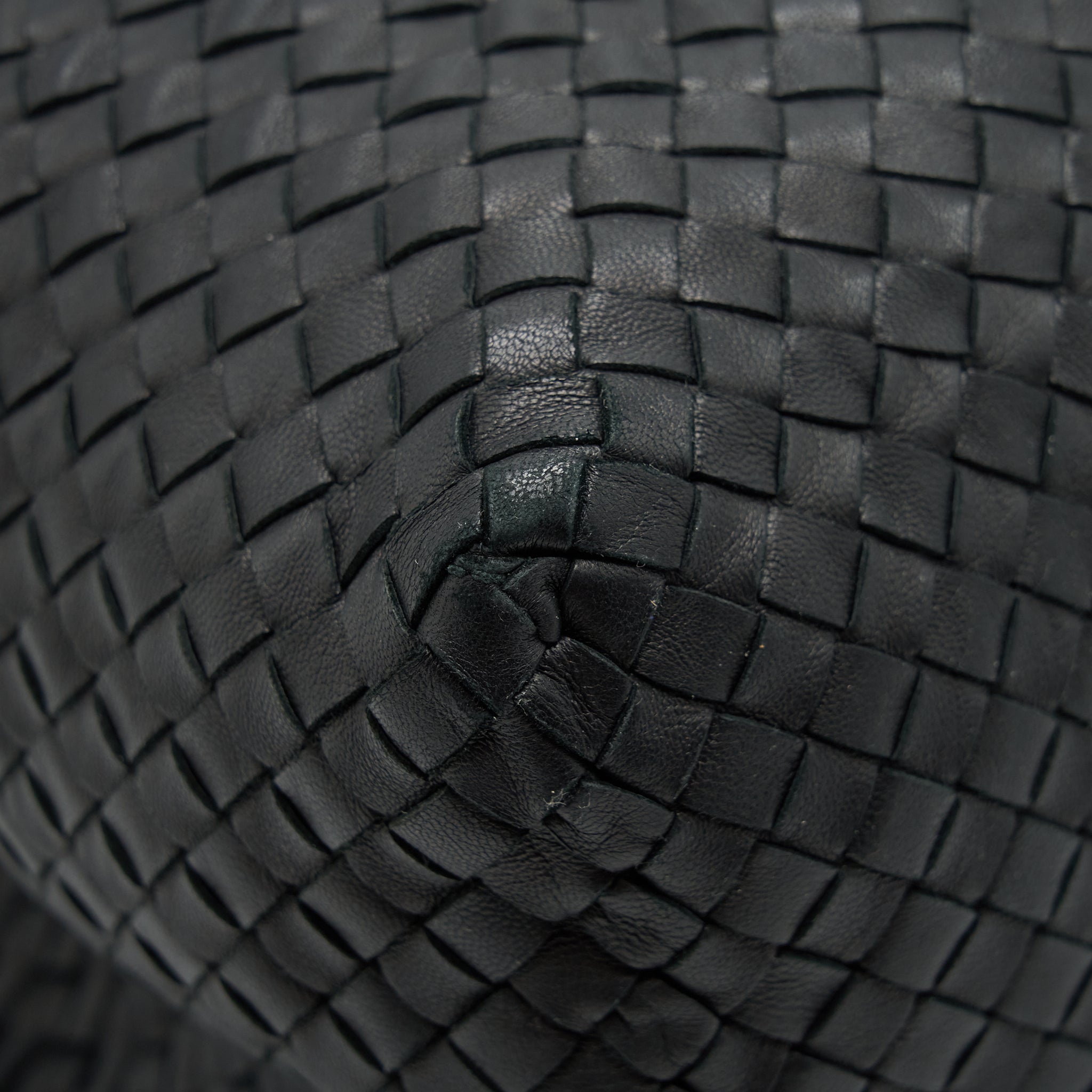 BOTTEGA VENETA LARGE TOTE BAG BLACK