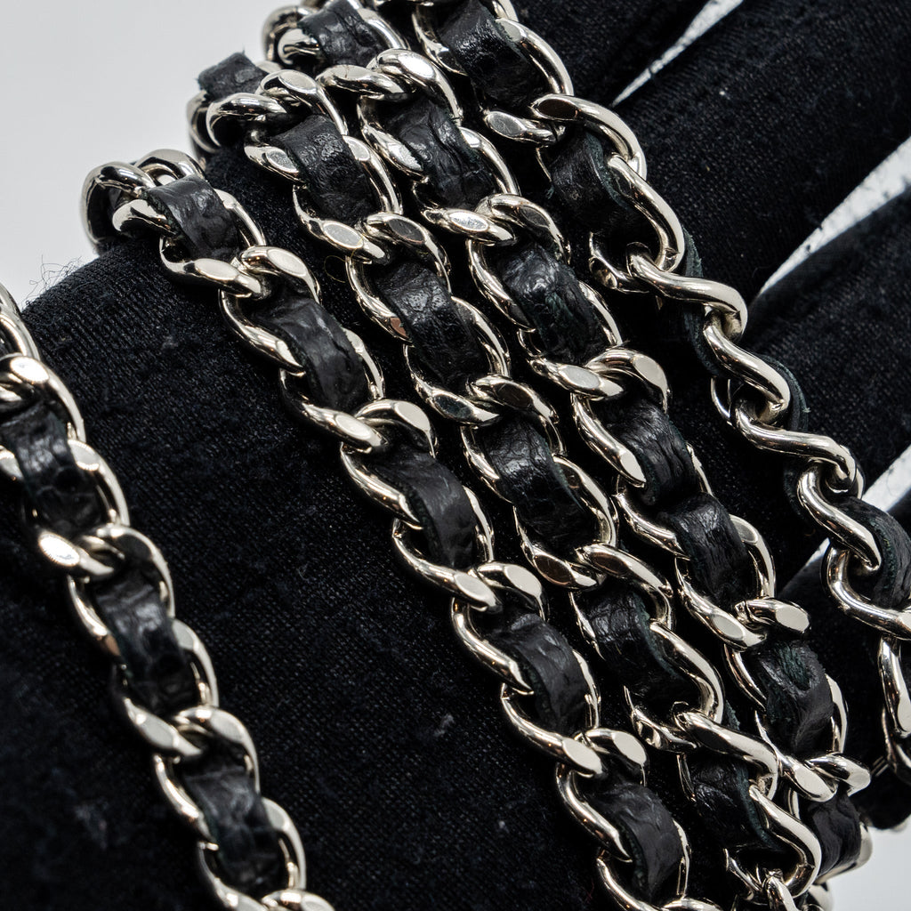 CHANEL CLASSIC WALLET ON CHAIN CAVIAR BLACK SHW