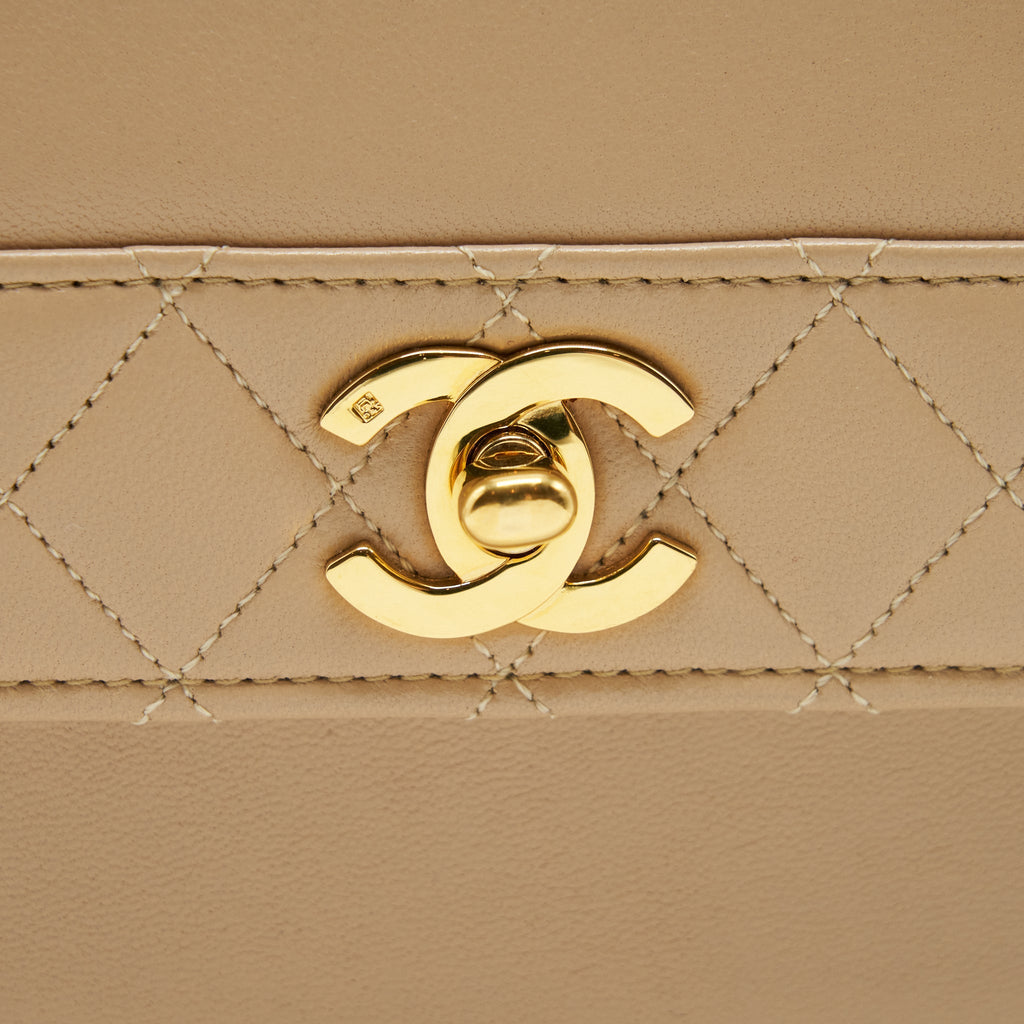 CHANEL VINTAGE SINGLE FLAP BAG CROSS BODY LAMBSKIN BEIGE GHW