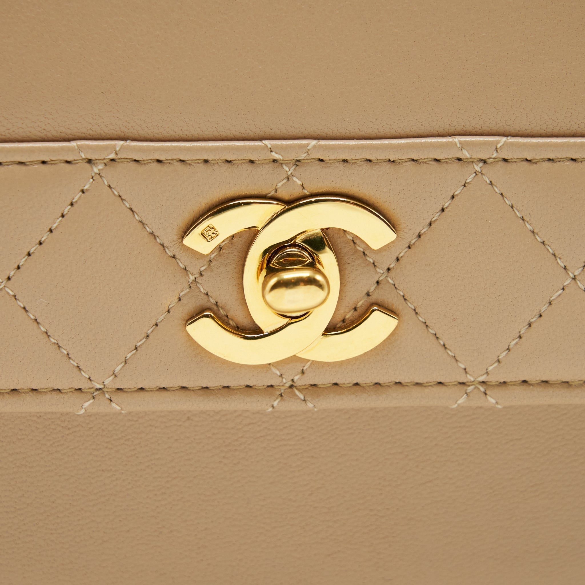 CHANEL VINTAGE SINGLE FLAP BAG CROSS BODY LAMBSKIN BEIGE GHW
