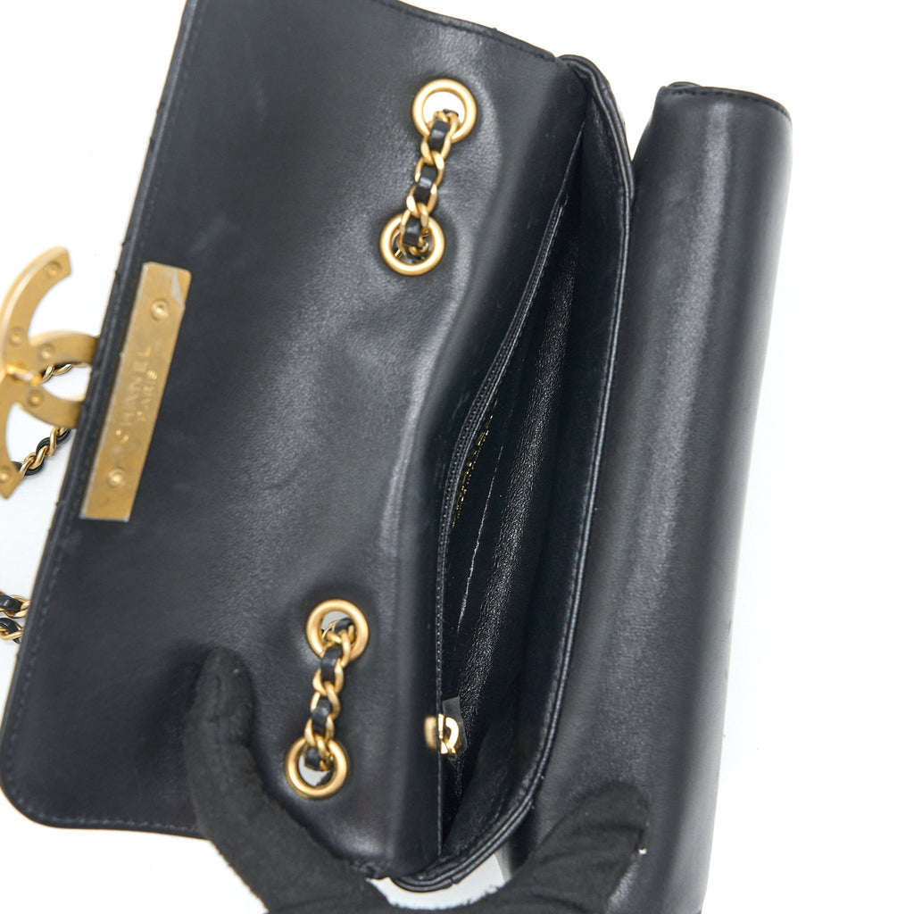 CHANEL SMALL ENAMEL CC FLAP BAG LAMBSKIN BLACK GHW