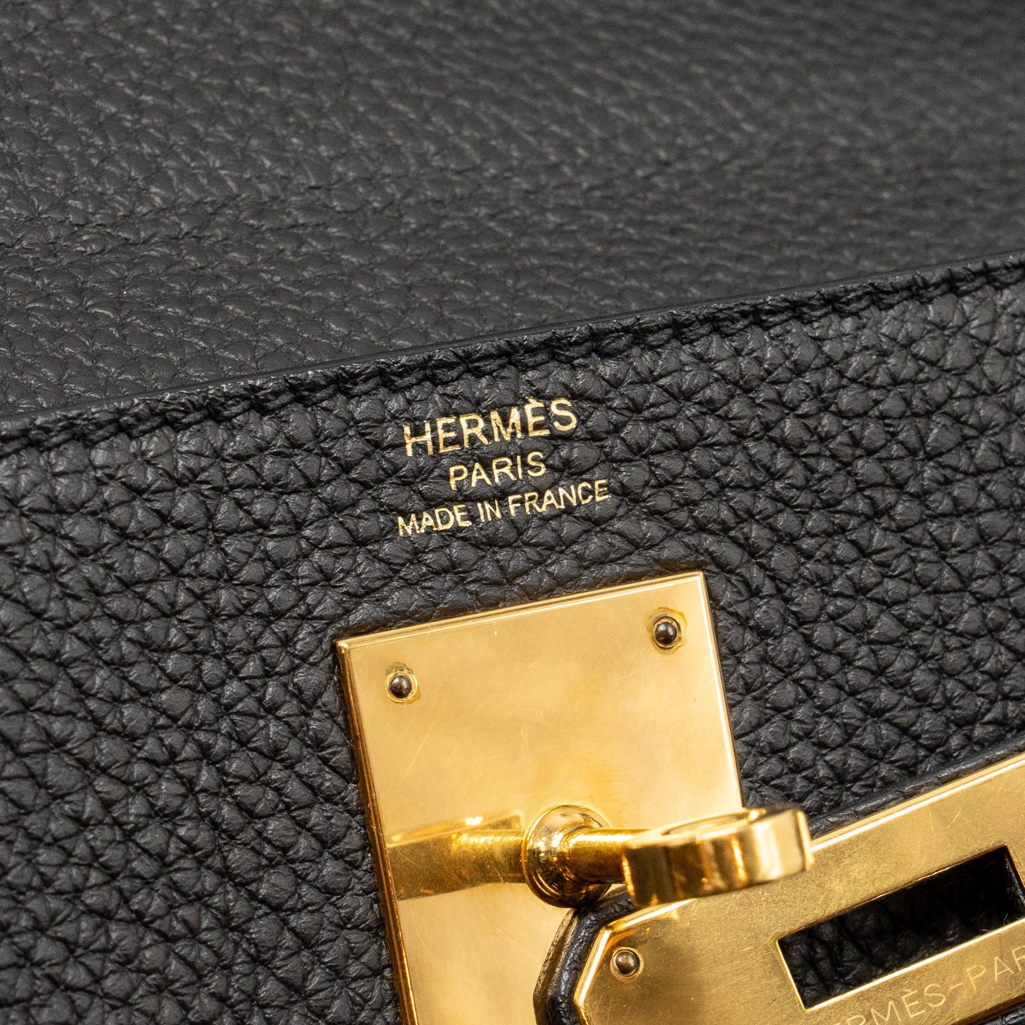 HERMES KELLY 28 TOGO BLACK GHW