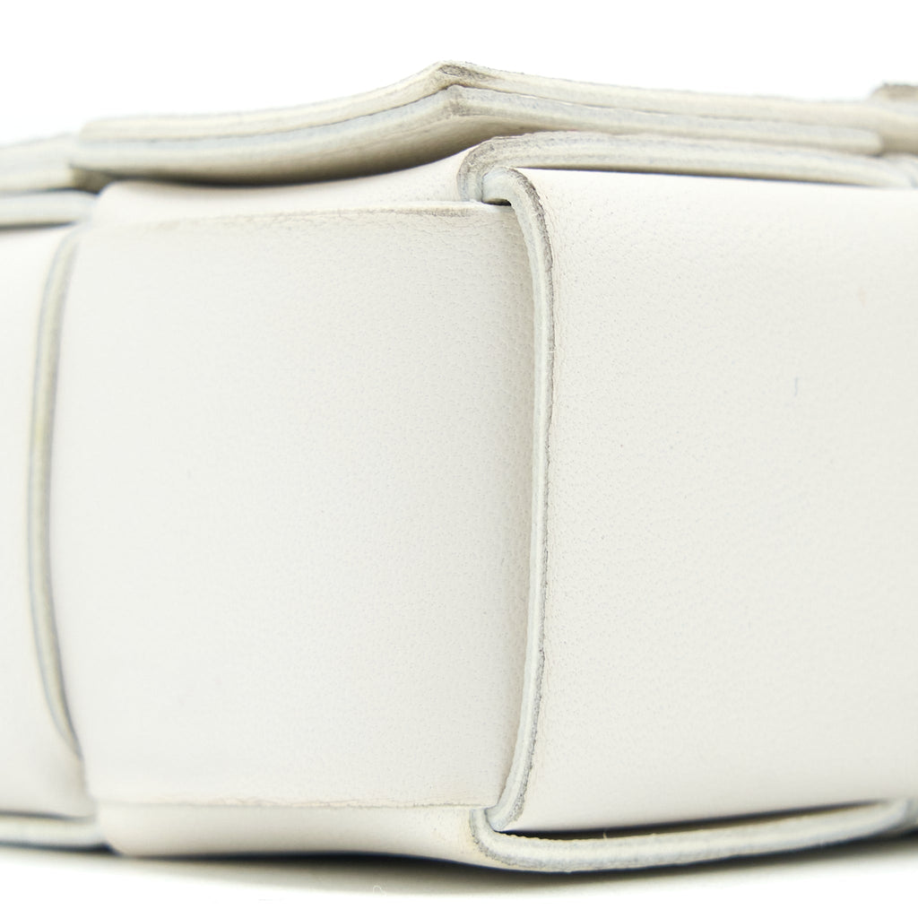 BOTTEGA VENETA MINI CASSETTE CROSSBODY BAG LAMBSKIN WHITE