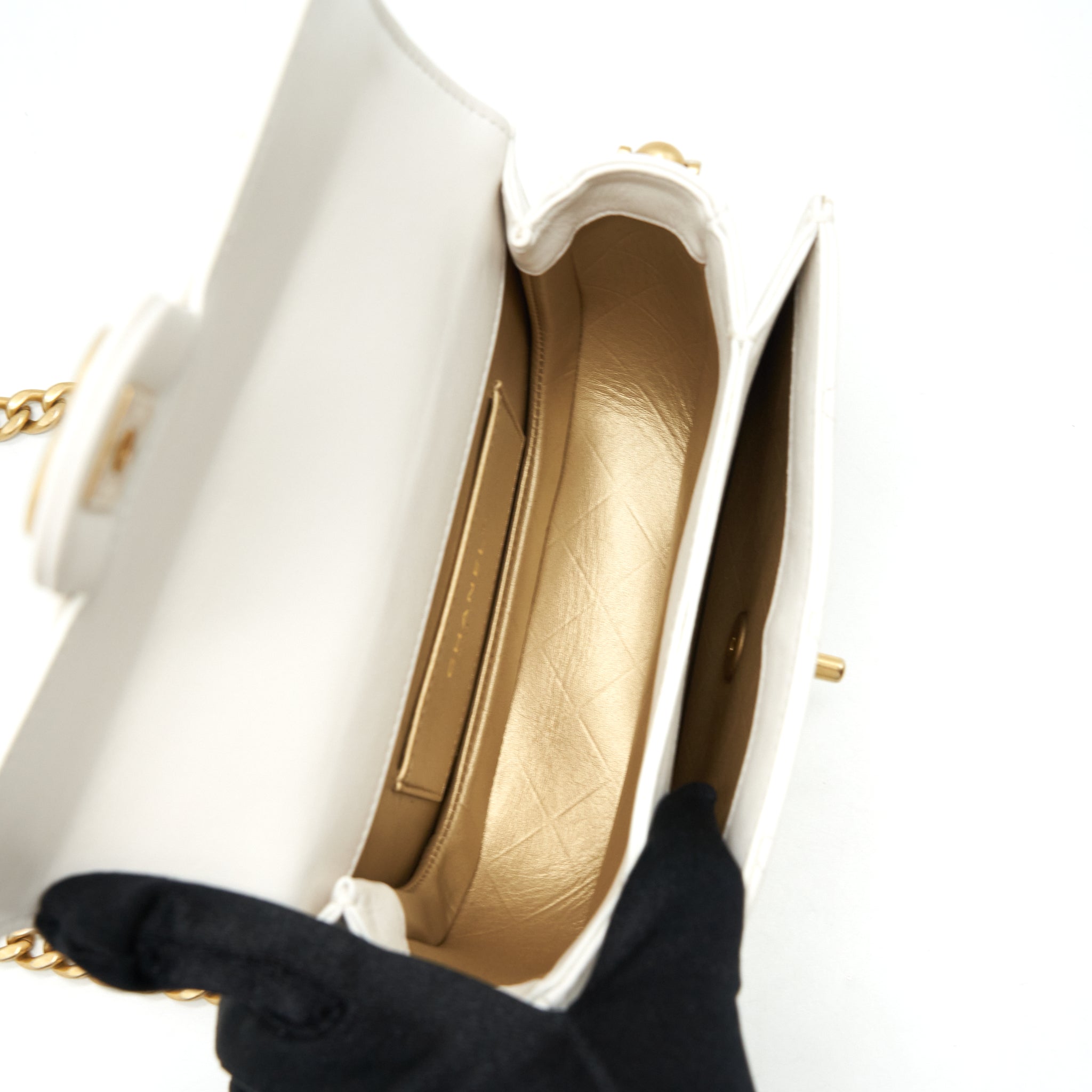 CHANEL SEASONAL FLAP CROSSBODY BAG LAMBSKIN CREAM GHW