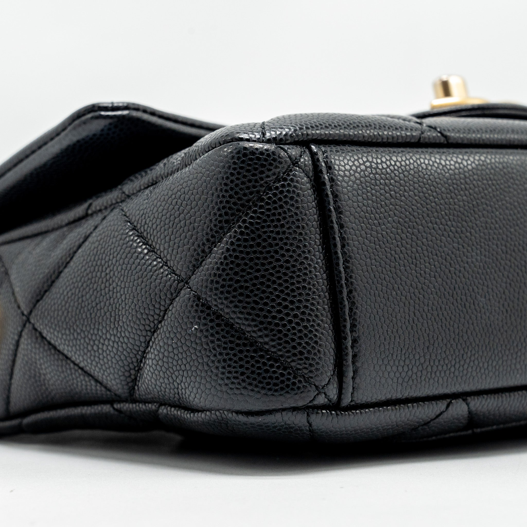 CHANEL TWIST YOUR BUTTON QUILTED FLAP BAG CAVIAR BLACK GHW (MICROCHIP)